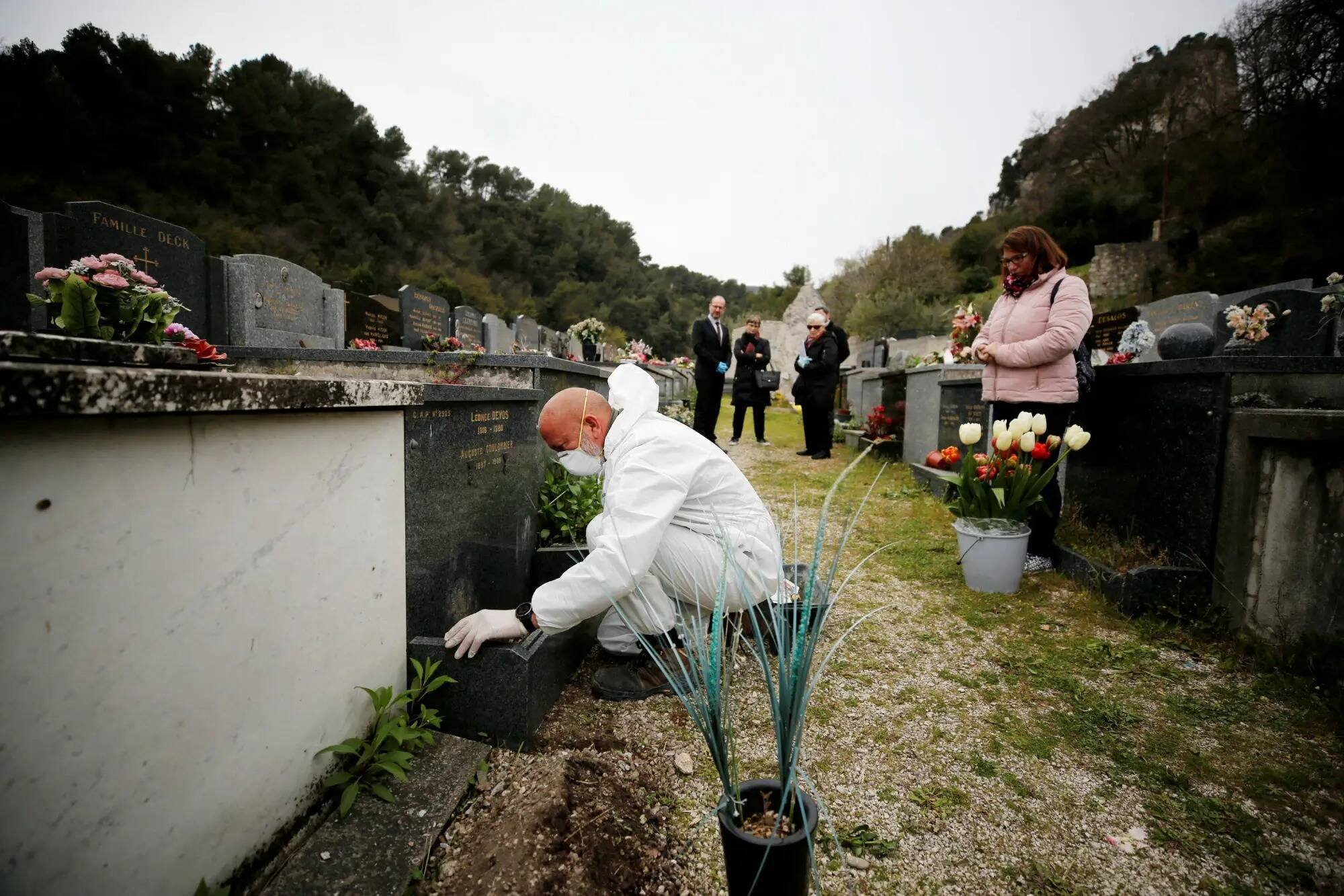 Peut On Se Rendre A L Enterrement D Un Proche A Menton Depuis Marseille Nice Matin