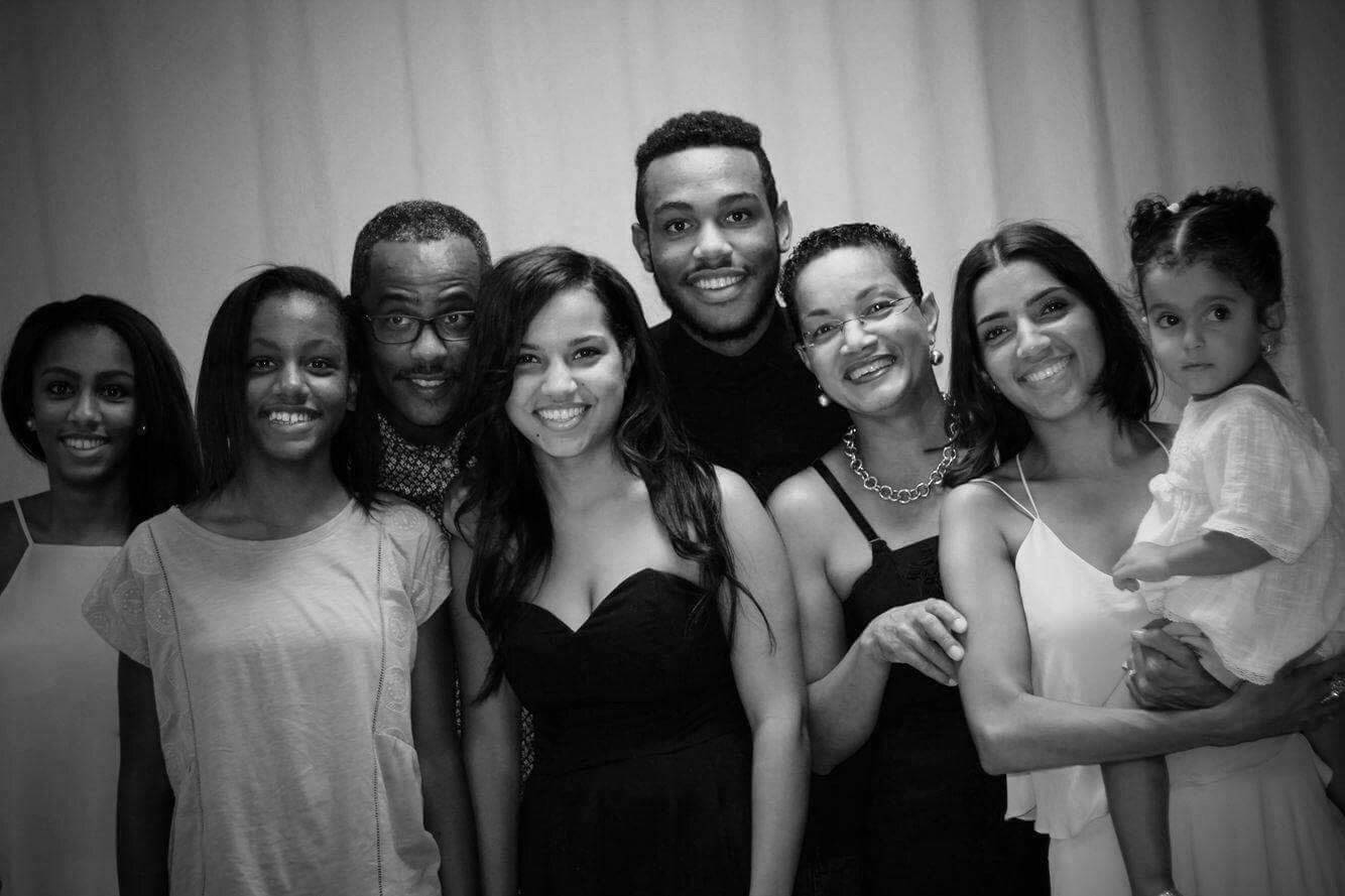 "C'était un grand homme, une personne en or!": Tony, le patrouilleur tué sur l'A8, raconté par sa femme et ses enfants