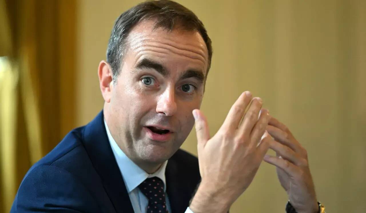 Le Premier ministre Sébastien Lecornu annonce la suppression "des avantages à vie" des ex-ministres dès le 1er janvier 2026