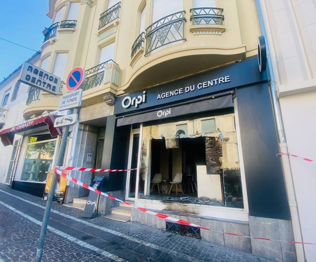 Une agence immobilière Orpi incendiée dans la nuit dans les Alpes-Maritimes quelques jours après la polémique impliquant Rima Hassan
