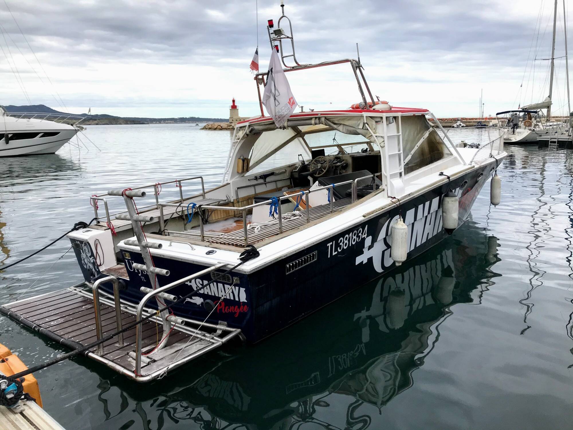 On en sait plus sur le feu qui a pris au port de Sanary la nuit dernière