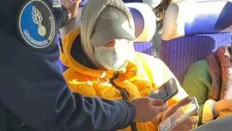 Les gendarmes ont mené une opération de contrôle des pass sanitaires dans les gares et TGV de St-Cyr à Fréjus