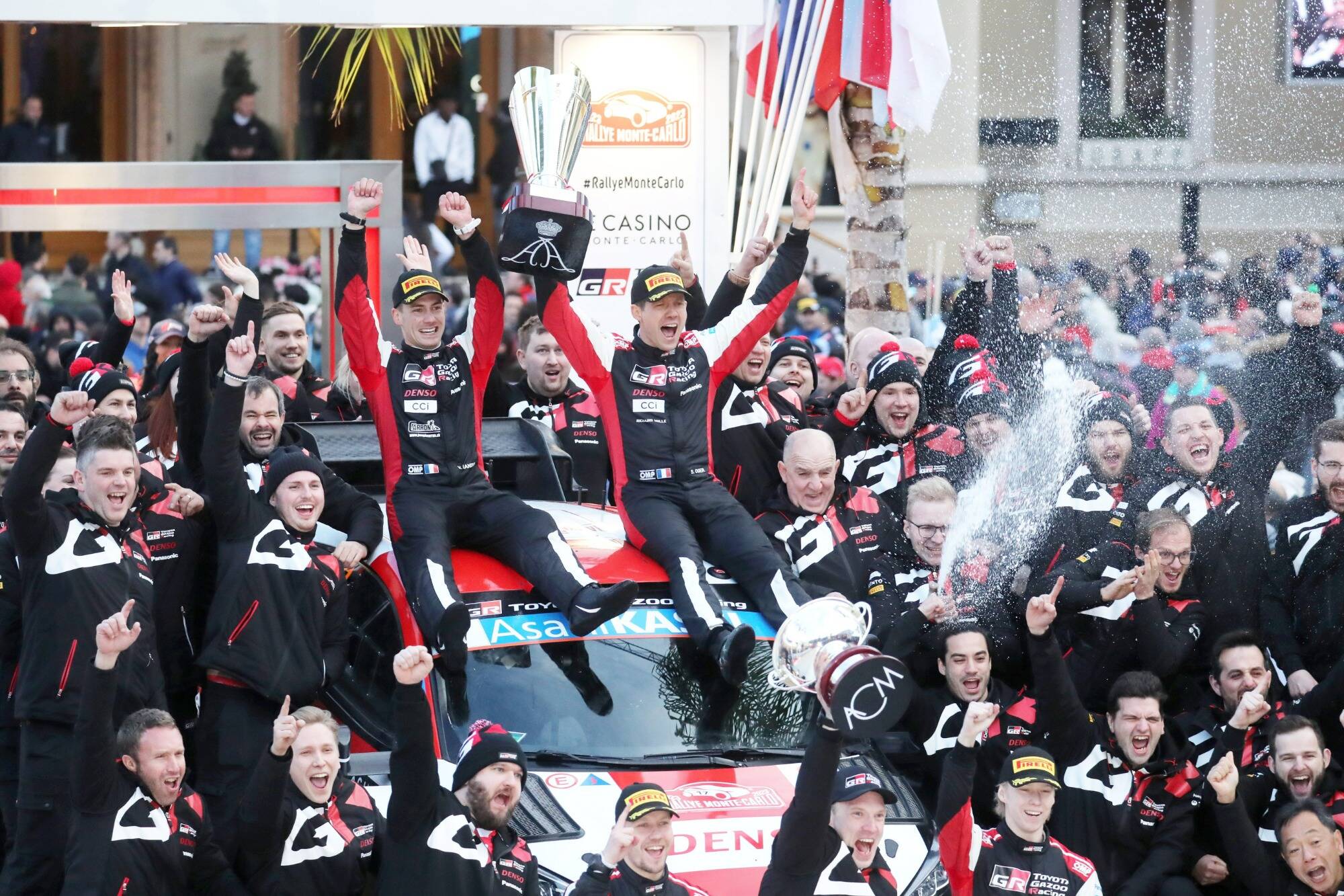 Sébastien Loeb promet déjà une "revanche" à Sébastien Ogier sur le Rallye Monte-Carlo