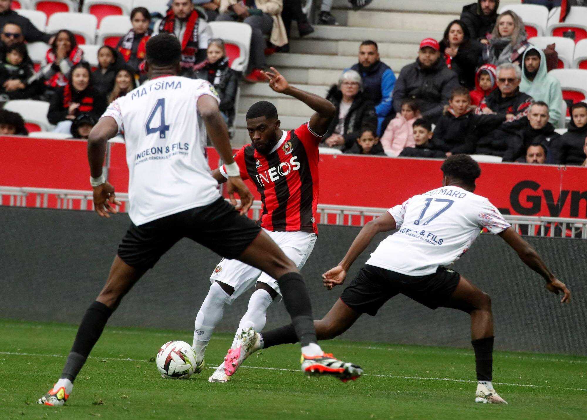 L'OGC Nice n'avance pas face à Clermont (0-0)