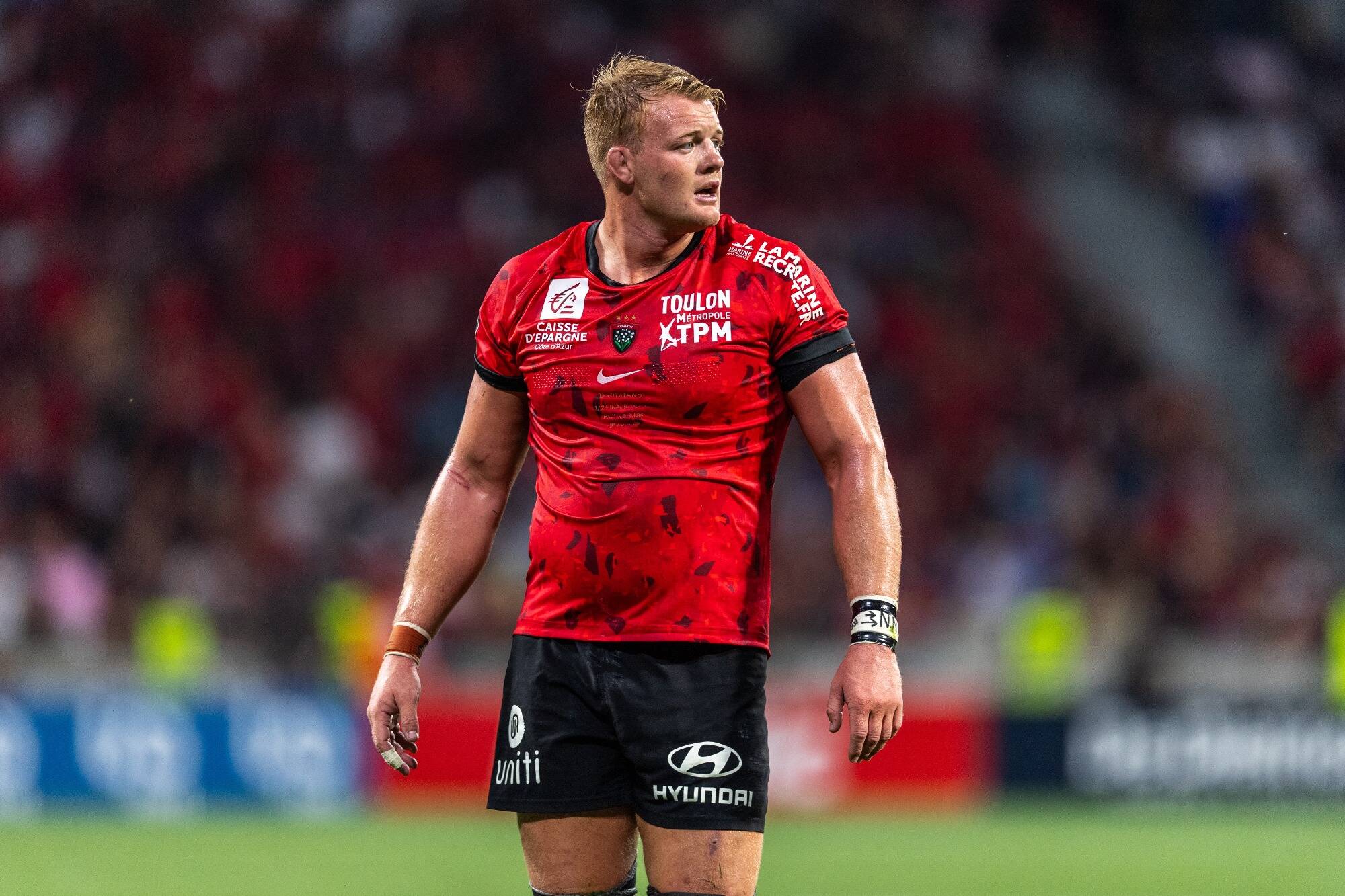 "Je pense que les arbitres m'aiment bien": avant la reprise du Top 14 à Montpellier, le capitaine du RCT David Ribbans se confie