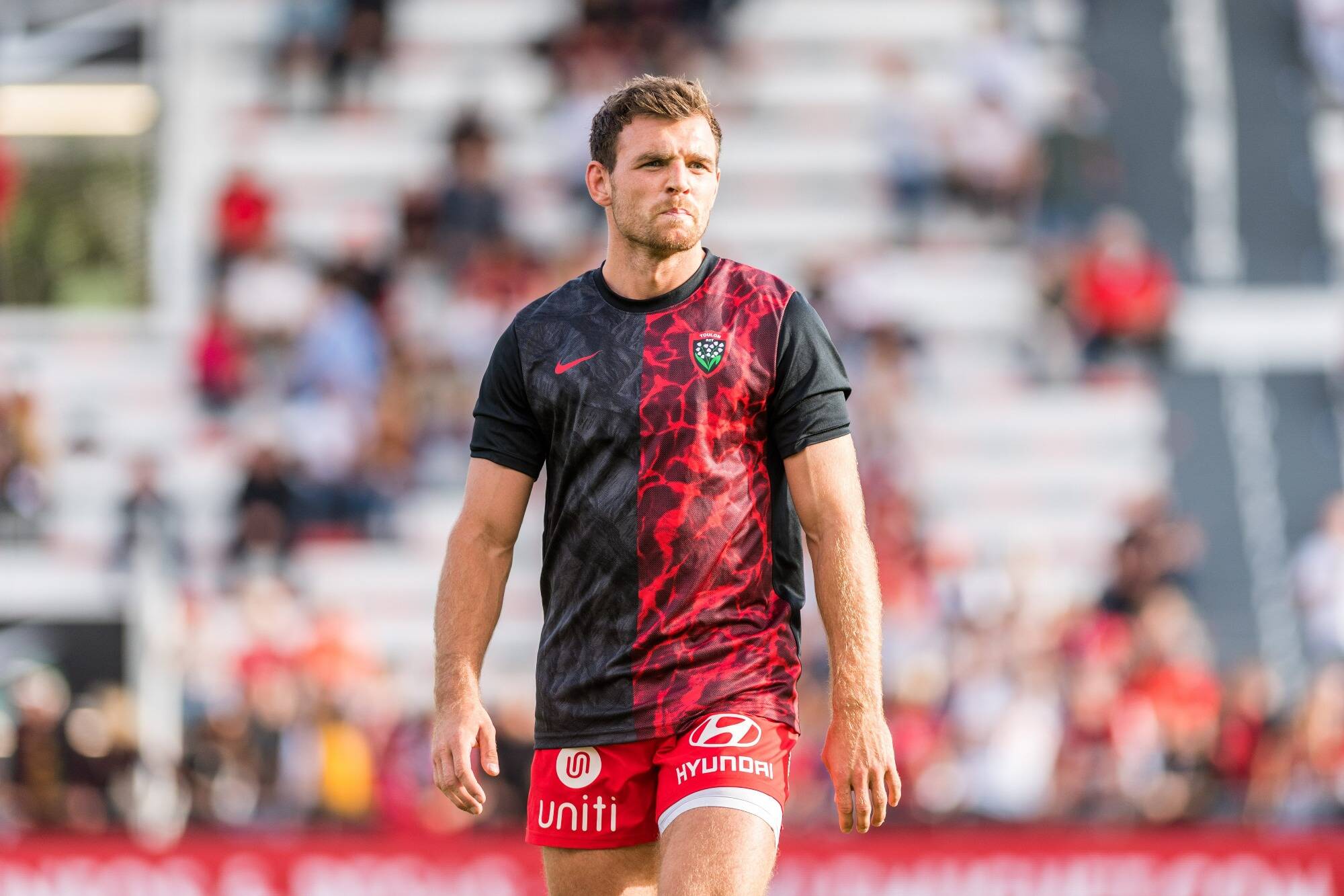 Né en Angleterre, international écossais, curieux de découvrir le rôle du numéro 9 en France... Qui est Ben White, le nouveau demi de mêlée du RCT ?