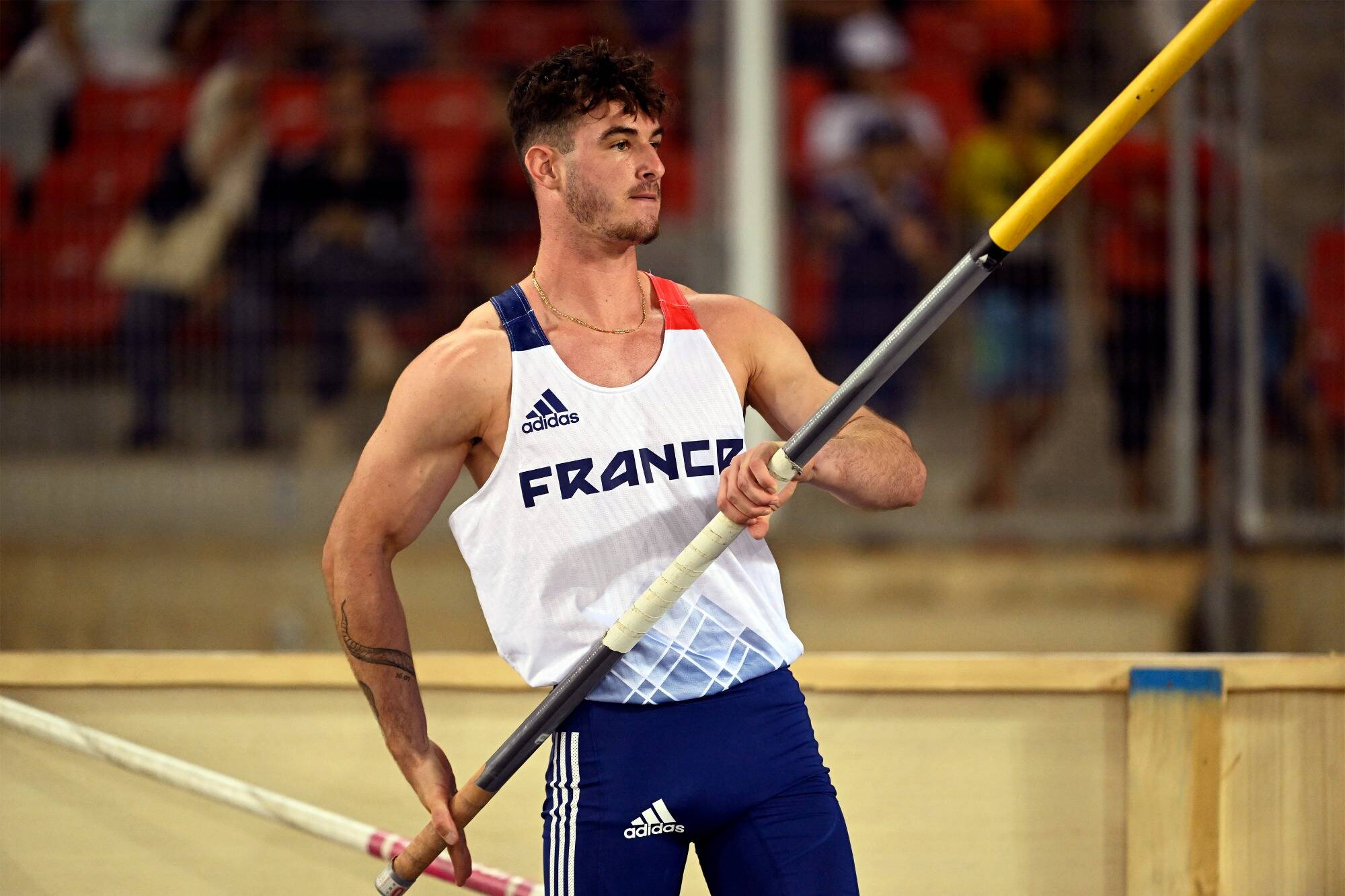 Saut à la perche le Fayençois Anthony Ammirati décroche l