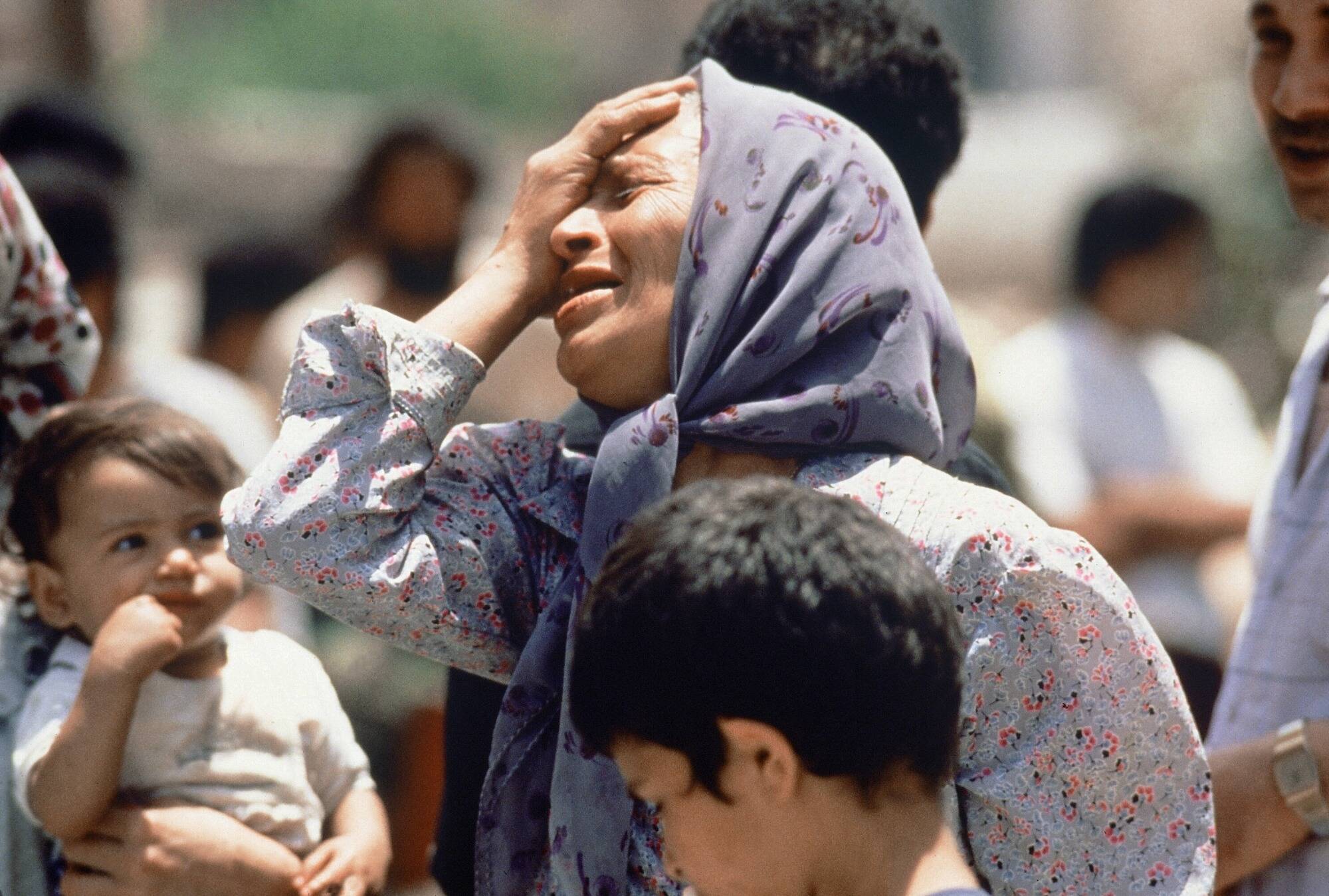 Frappes continues d'Israël, risque d'une "guerre généralisée", le pays "au bord du gouffre"... On fait le point sur la situation dramatique au Liban