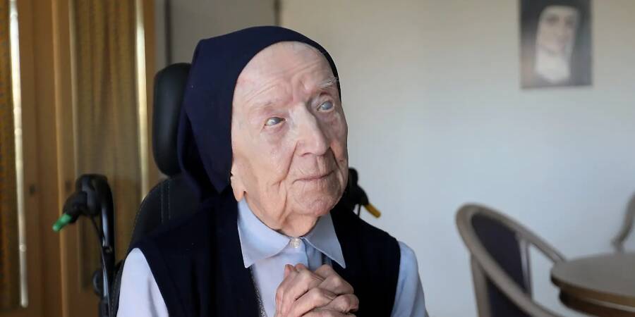 La Toulonnaise Sœur André, doyenne des Européens à 117 ans, a réussi à vaincre la Covid-19 - Var-Matin