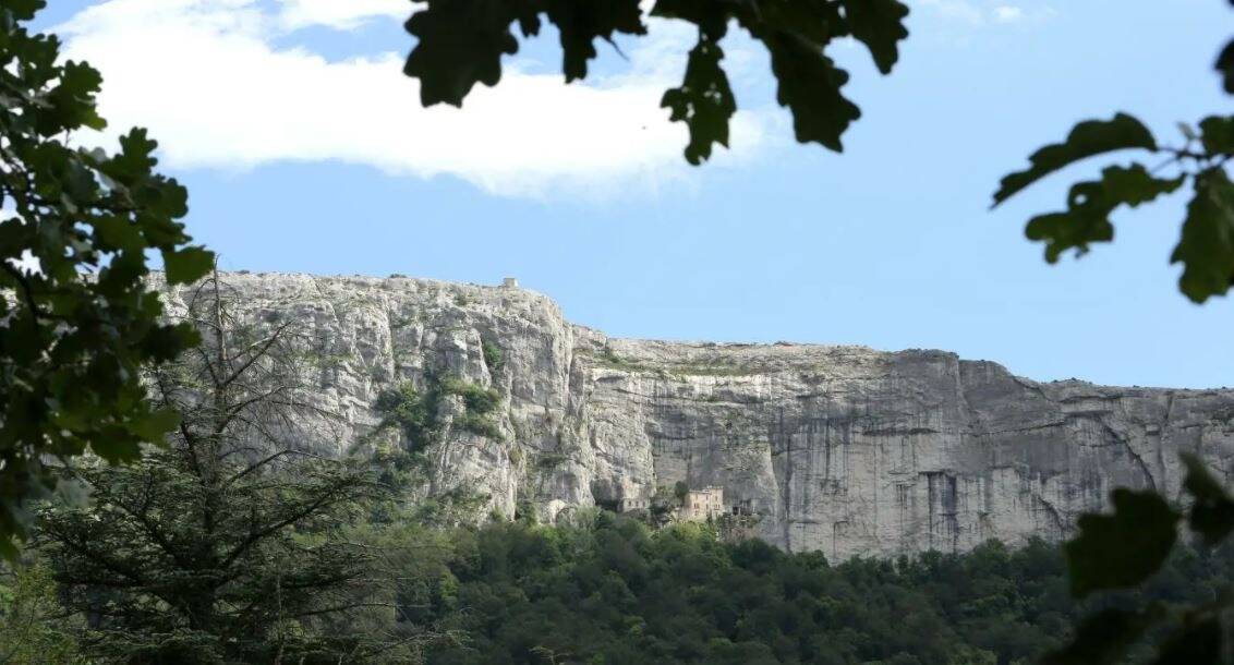 70 chasseurs, 62 véhicules et 120 randonneurs contrôlés dans le massif de la Sainte-Baume