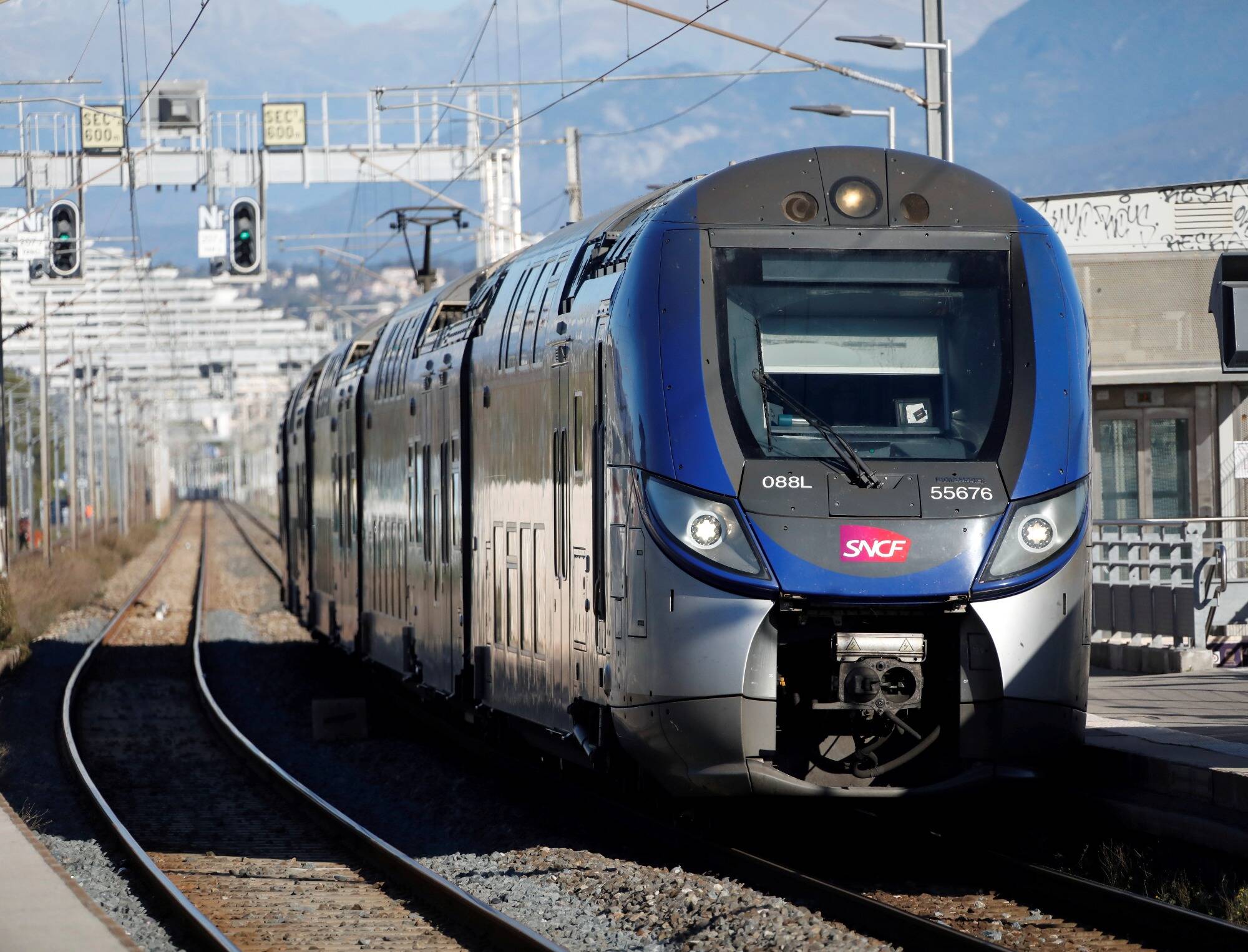 Elle emboîte le pas à l'État: la Communauté d'agglomération Sophia Antipolis allège sa contribution dans le projet de Ligne nouvelle Paca