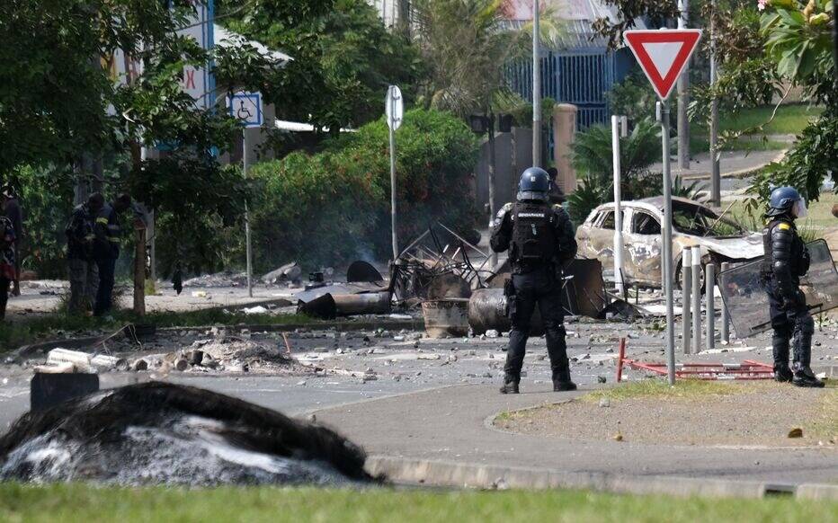 Des cicatrices visibles, une "révolution" qui était "nécessaire", une prise de conscience... où en est la Nouvelle-Calédonie un an après les émeutes?