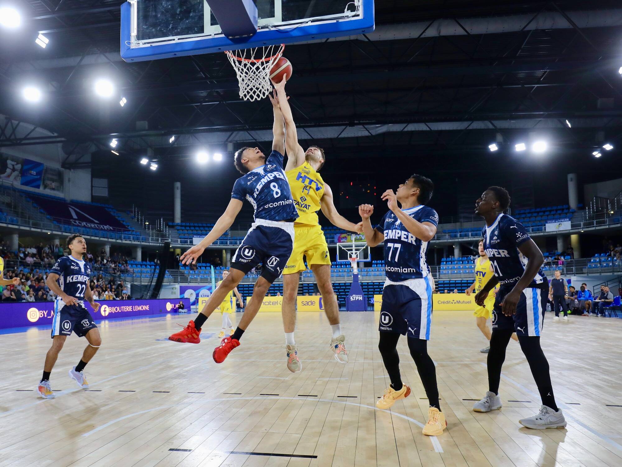 Le HTV basket revient de nulle part pour battre Quimper au palais des sports (74-73)