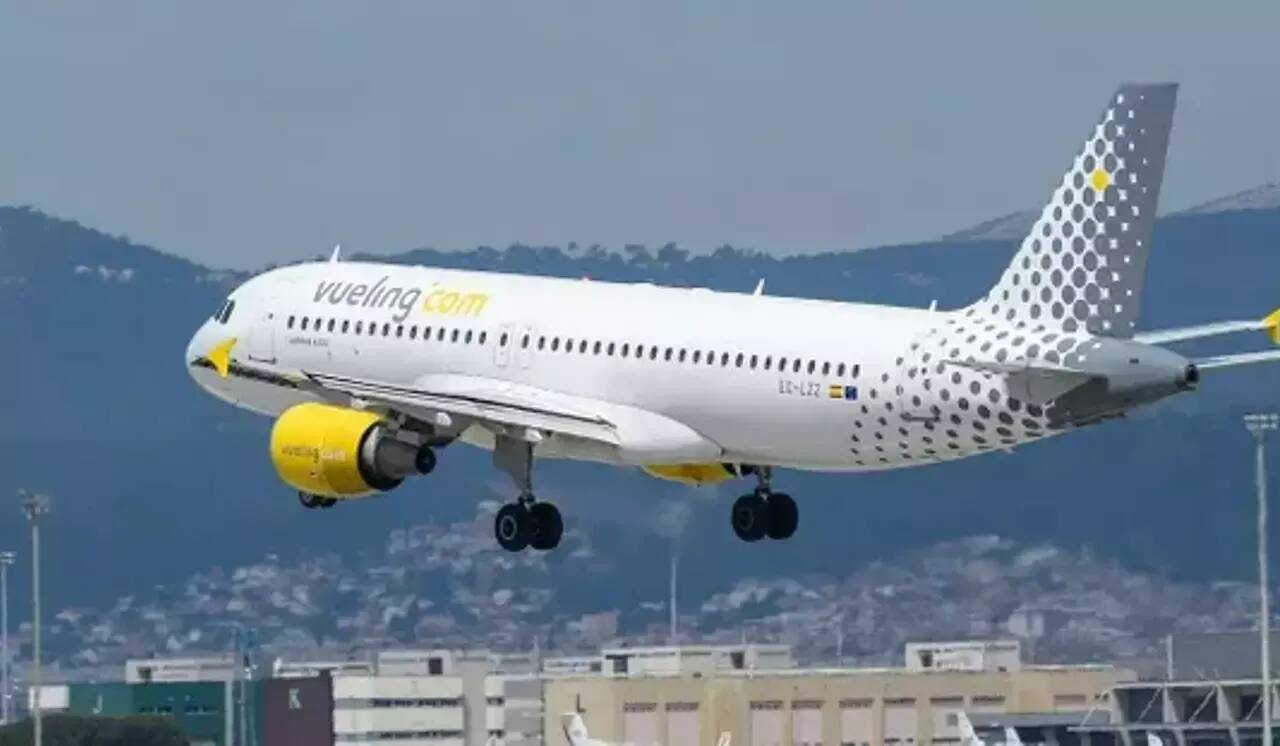 "Ils ont été débarqués comme des chiens": Vueling accusée de "discrimination" après le débarquement d'adolescents français juifs qui revenaient de vacances en Espagne