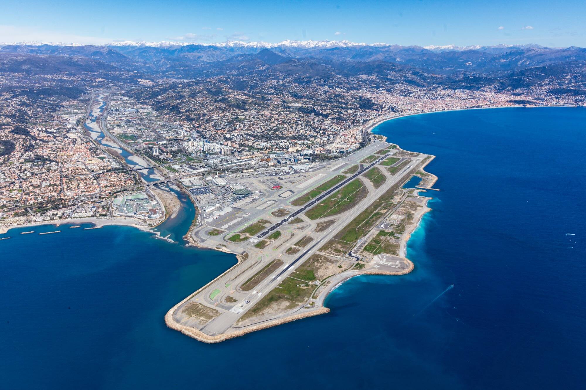 Environment: when Nice Côte d’Azur Airport is heated with dishwater