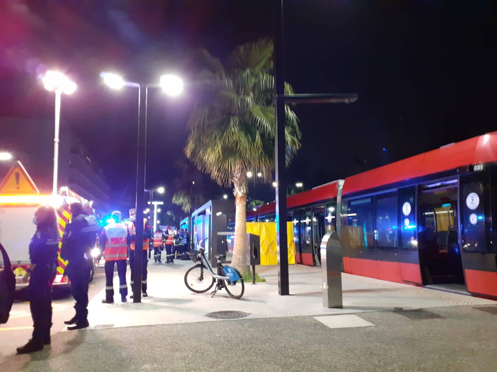 Un homme est mort coincé sous le tramway dimanche soir à Nice