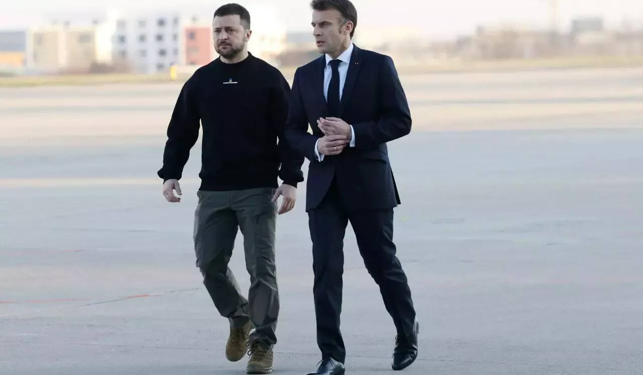 Guerre en Ukraine: ce que l'on sait des discussions entre Emmanuel Macron et Joe Biden sur les "perspectives de paix à long-terme"