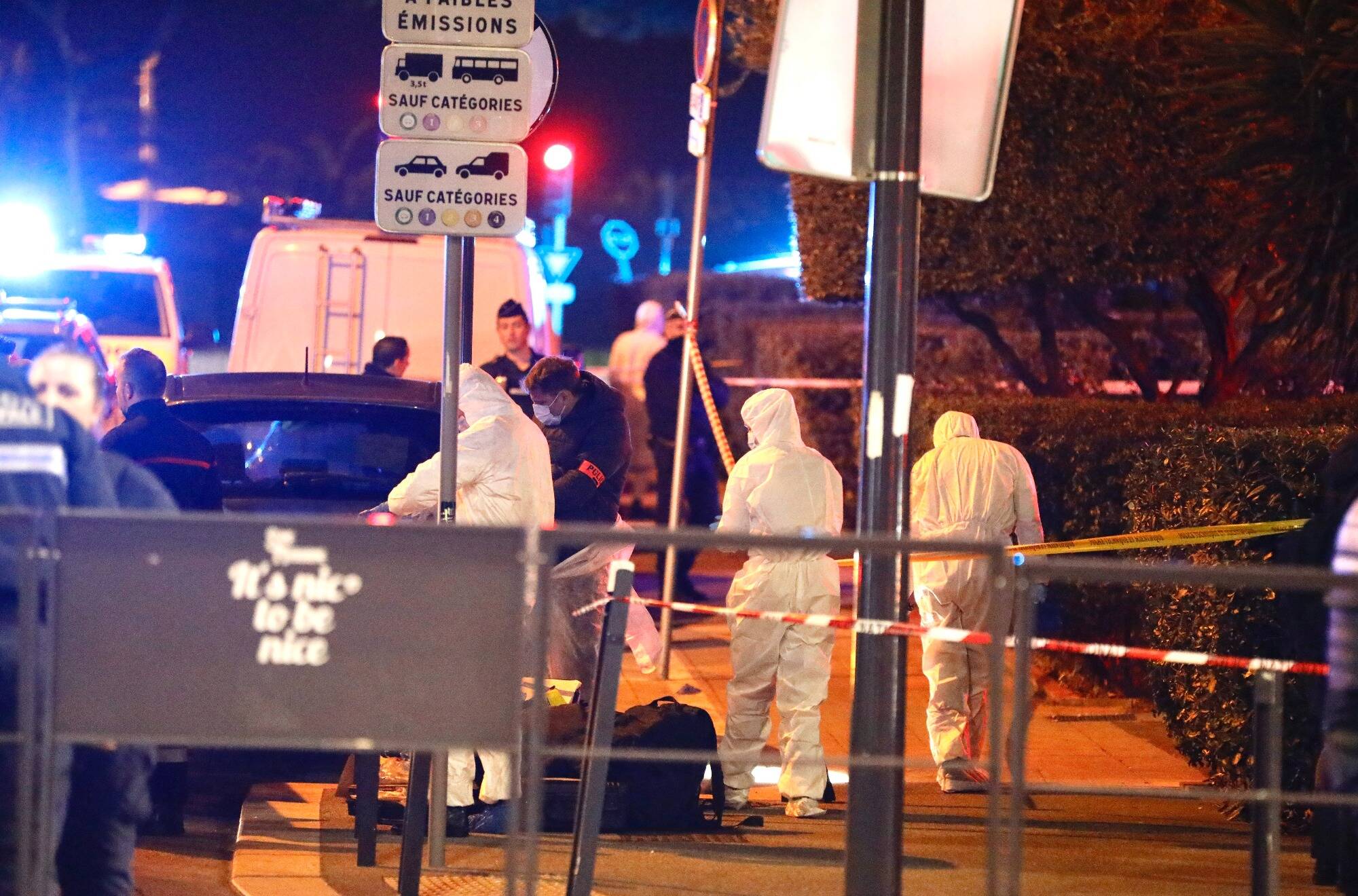 Règlement de compte, tueur en fuite, voiture incendiée, enquête... Ce que l'on sait du meurtre d'un homme ce mercredi soir à Nice