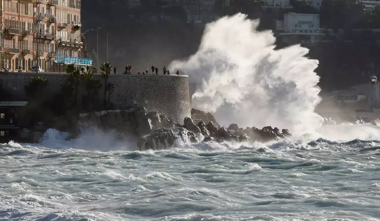 Le tunnel Liautaud et la pénétrante du Paillon fermés à la circulation à Nice en raison de la crue du Paillon