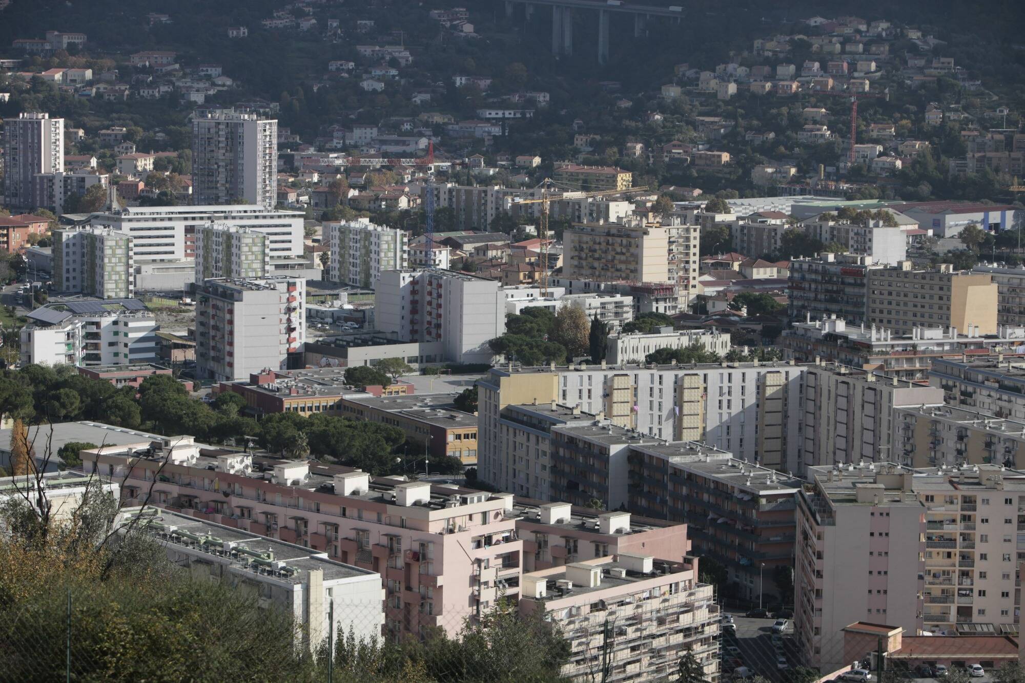 Un homme interpellé après l'agression d'une famille à coups de barre de fer à Nice