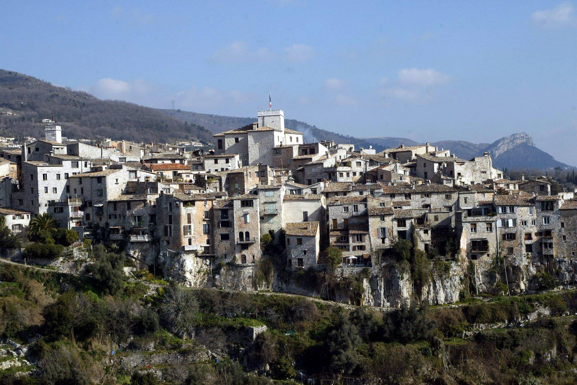 Drame de Tourrette-Levens: les obsèques du jeune agent auront lieu ce samedi