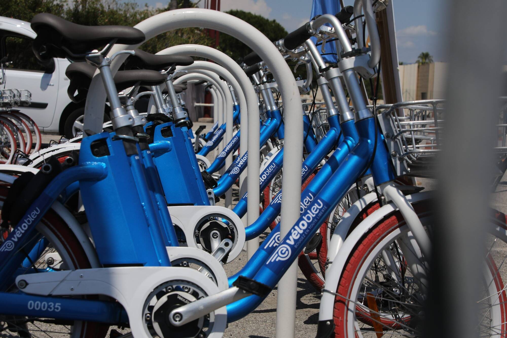 8 nouvelles communes, plus de vélos électriques... Ce qui va changer pour les Vélobleus de la Métropole