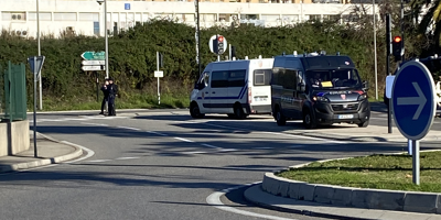 Manifestation de VTC: les forces de l'ordre déployées autour de l'aéroport de Nice