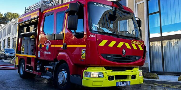 Un incendie se déclare dans un local technique à Mougins, une cinquantaine d'habitants évacués