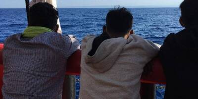 255 migrants tentant de rejoindre l'Italie secourus en une seule nuit en Méditerranée