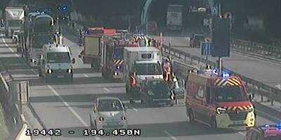 5 blessés légers dans un accident sur l'autoroute A8 au nord de Nice, la circulation s'opère sur une seule voie