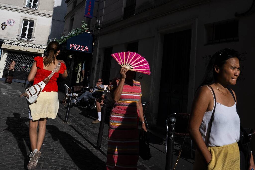 Canicule: les fortes chaleurs se poursuivent, 5 départements toujours en alerte maximale