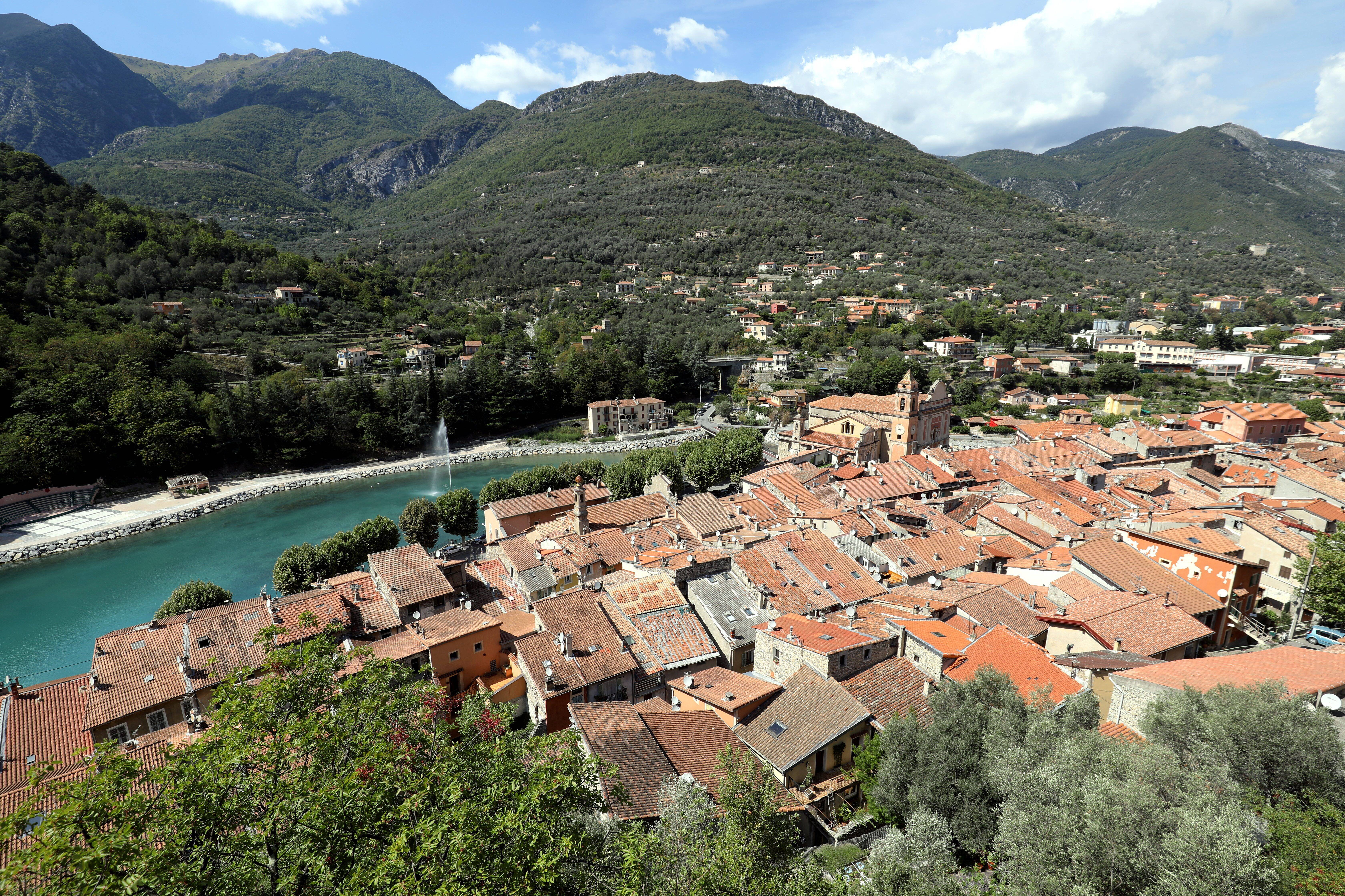 "Pourquoi vivre dans la vallée de la Roya?": une étude lancée par une association pour "guider les choix des élus"