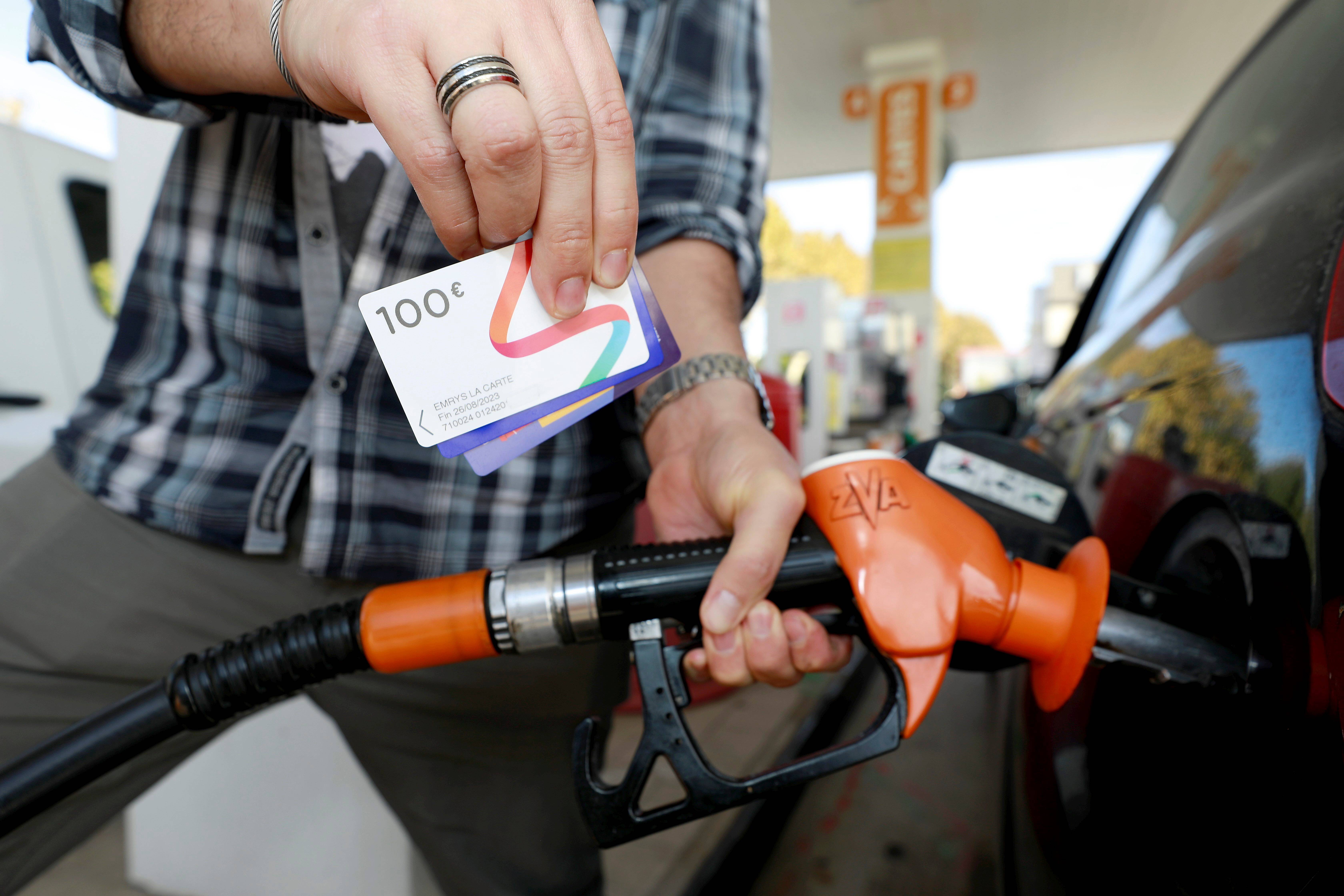 Comment cet Azuréen parvient à ne "plus payer ses courses et son essence" grâce aux cartes cadeaux