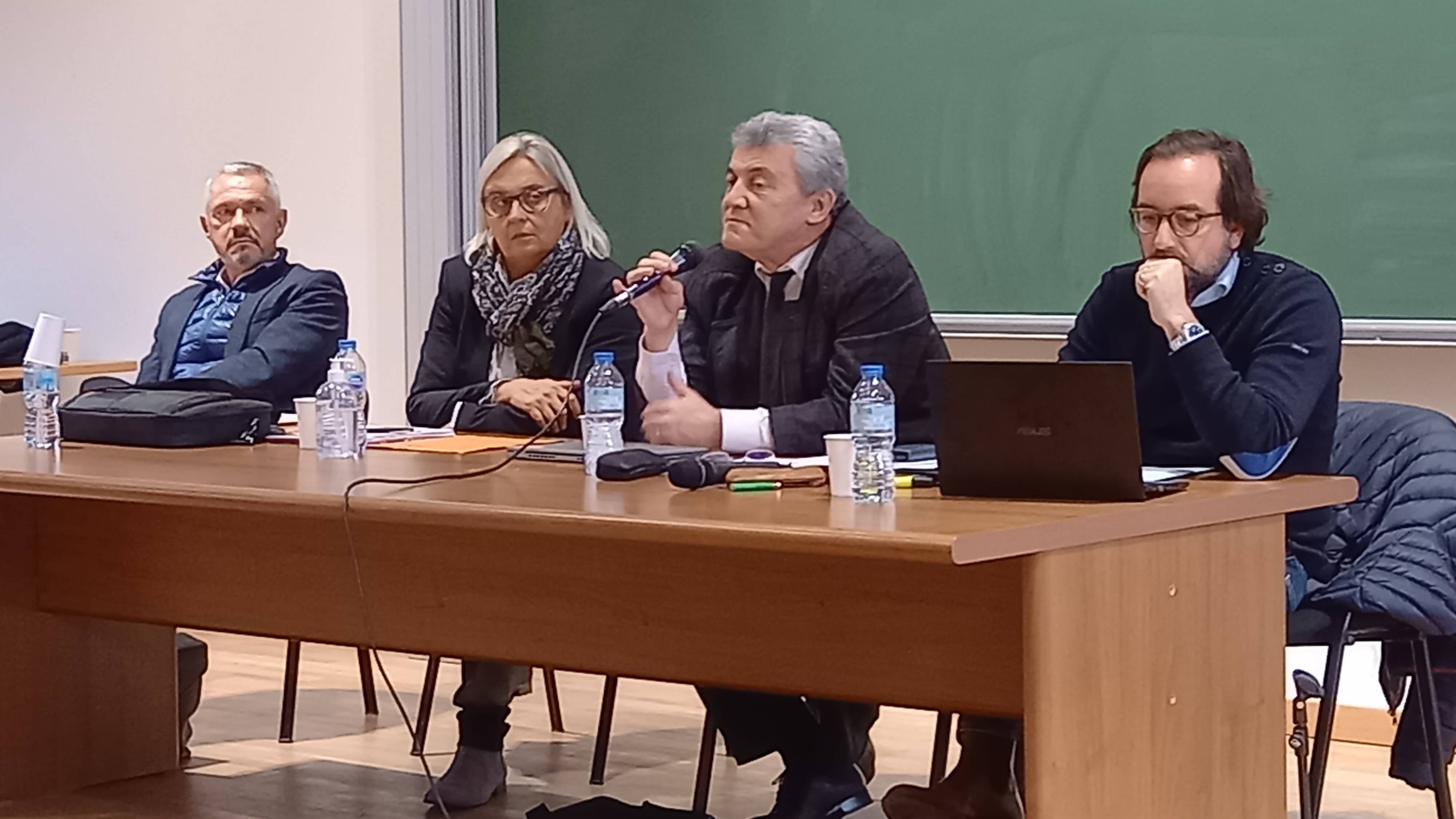 The lawyers return to the benches of the Faculty of Law of Draguignan