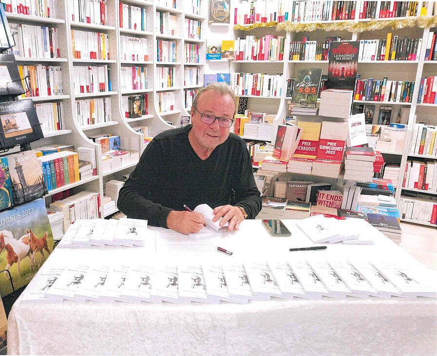 "À mon époque, nous ne refusions jamais un patient": les confidences du médecin Loïc Le Gall en dédicaces à Roquebrune-Cap-Martin