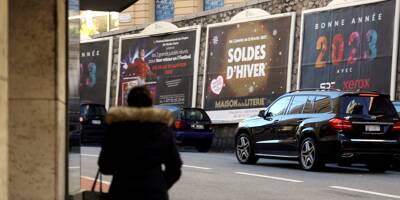 La mairie de Monaco poursuit la modernisation de ses panneaux publicitaires en ville