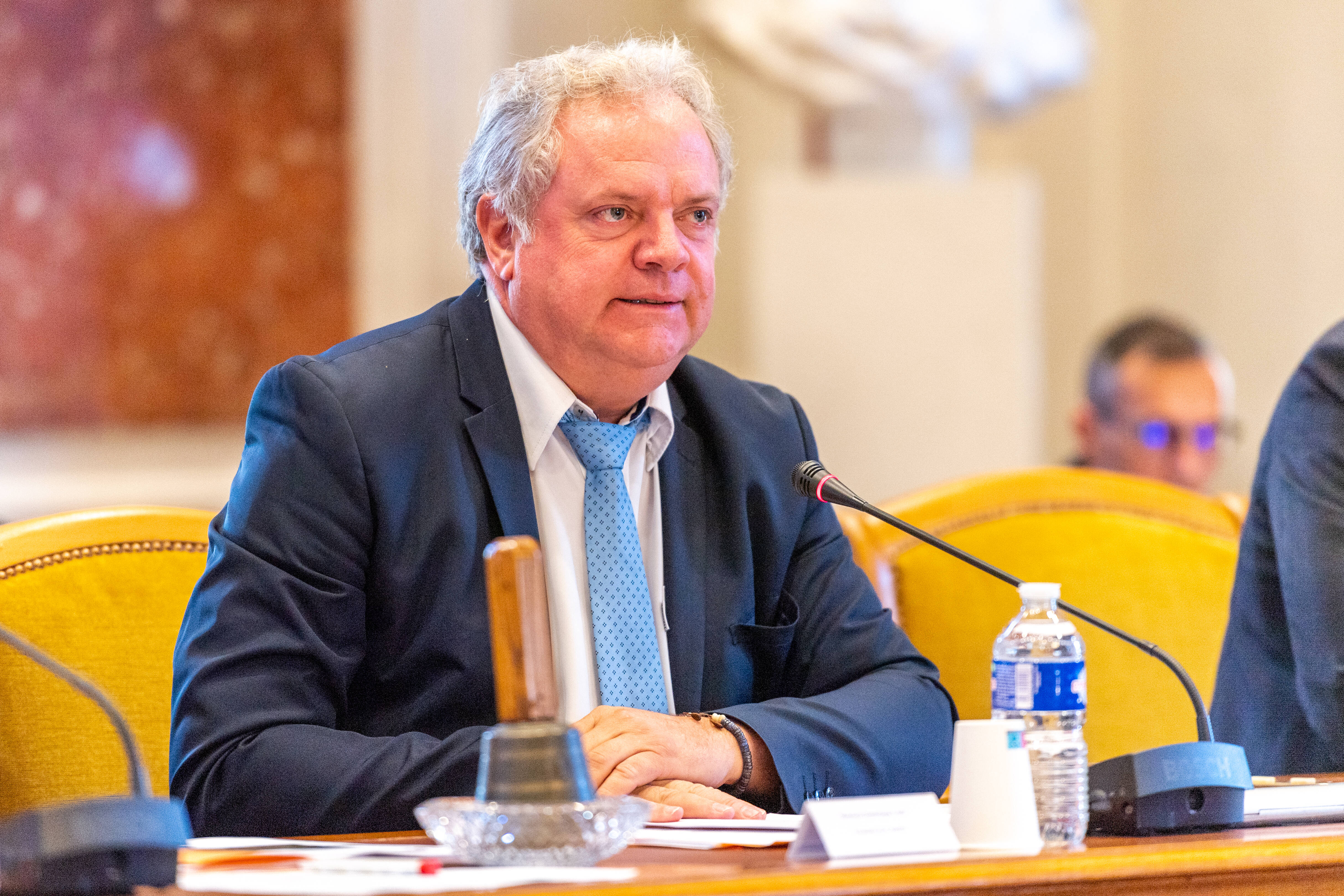 Face aux fermetures successives des urgences de nuit dans le Var, les pompiers alertent l'Agence régionale de santé