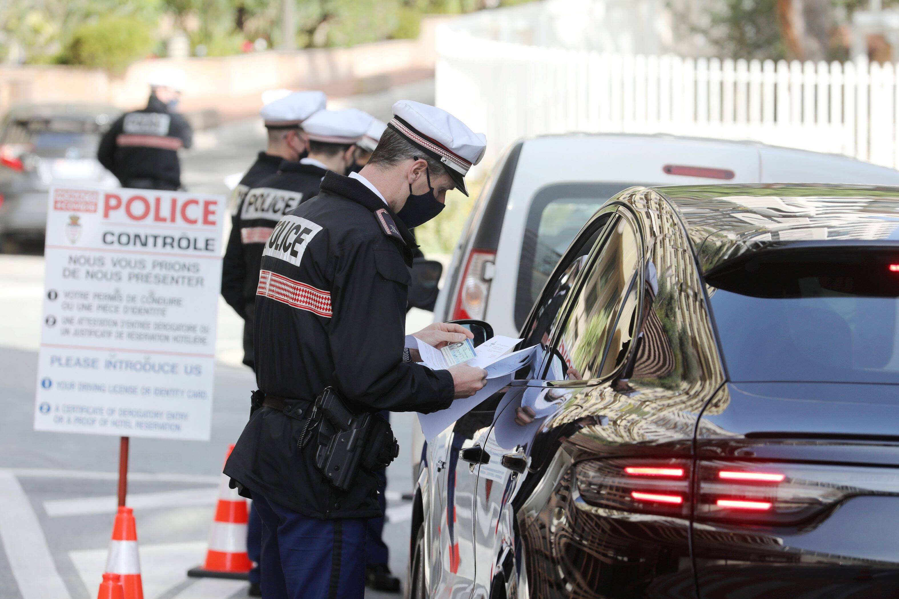 Le phénomène inquiète la police: alerte aux faux billets à l'approche de  Noël dans les Alpes-Maritimes - Nice-Matin