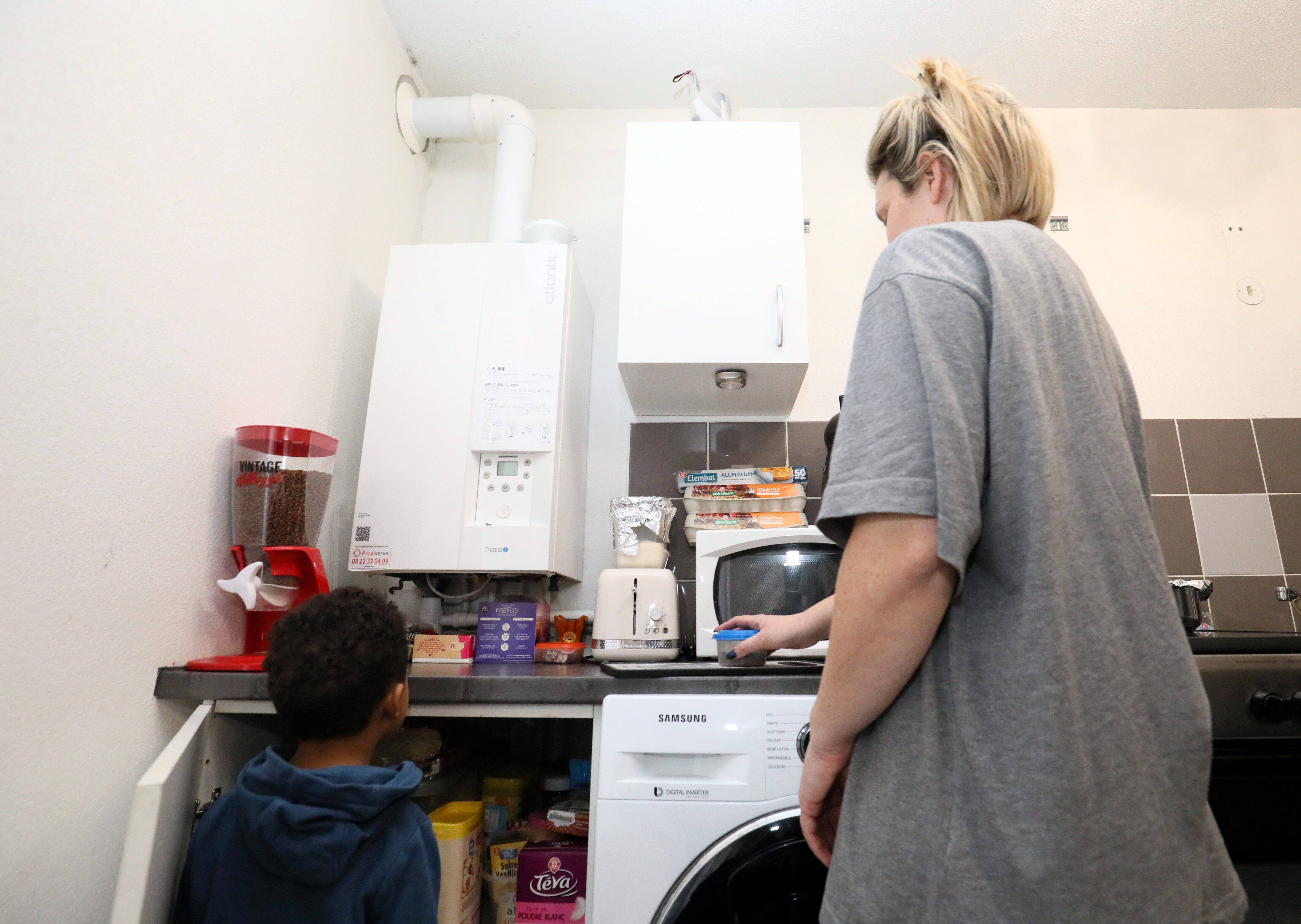 "J'ai peur de m'endormir": intoxiquée au monoxyde de carbone avec ses enfants deux fois à Grasse, elle raconte son calvaire