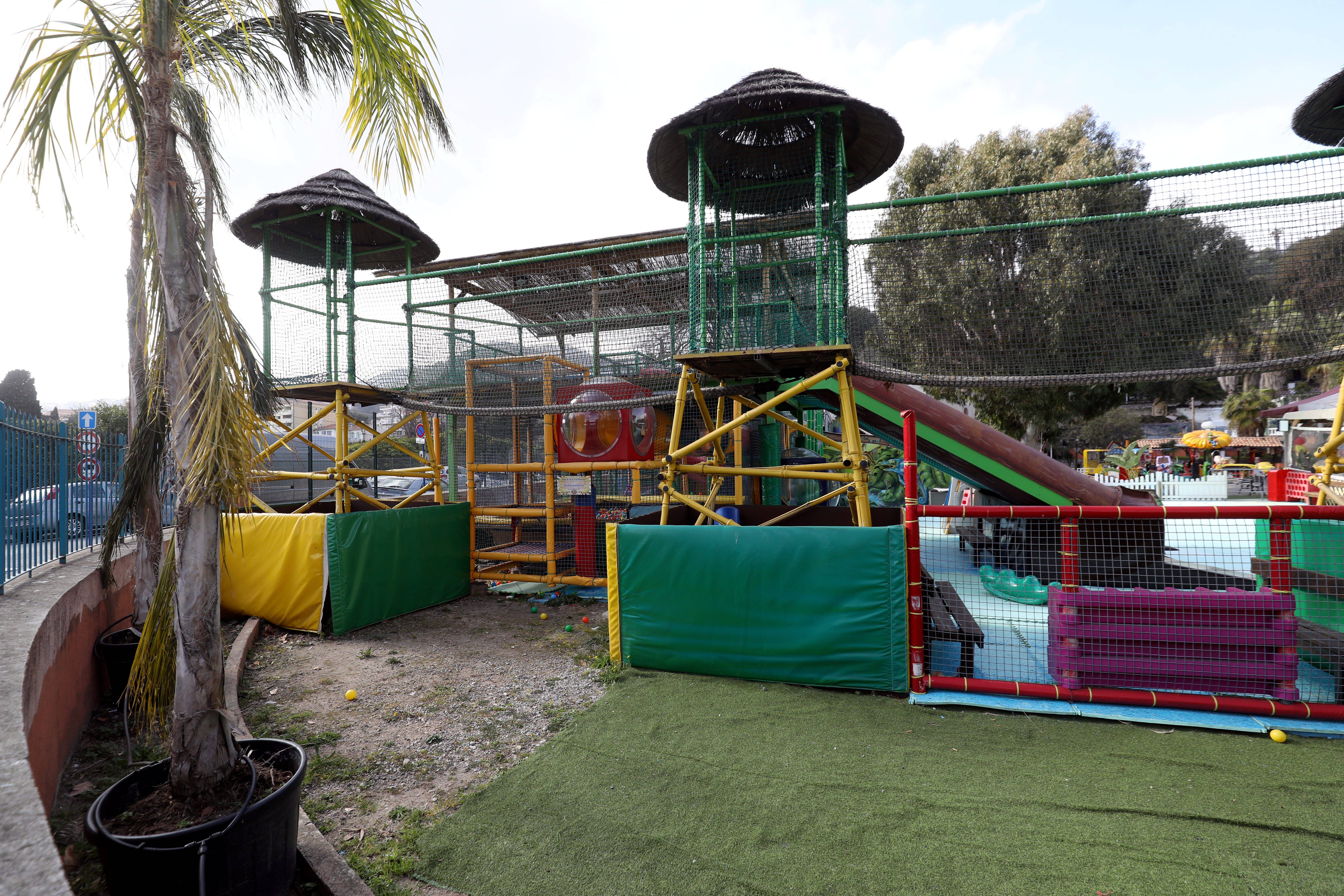 Un enfant de 4 ans gravement blessé après une chute au parc d'attractions "Koaland" à Menton, sa famille porte plainte