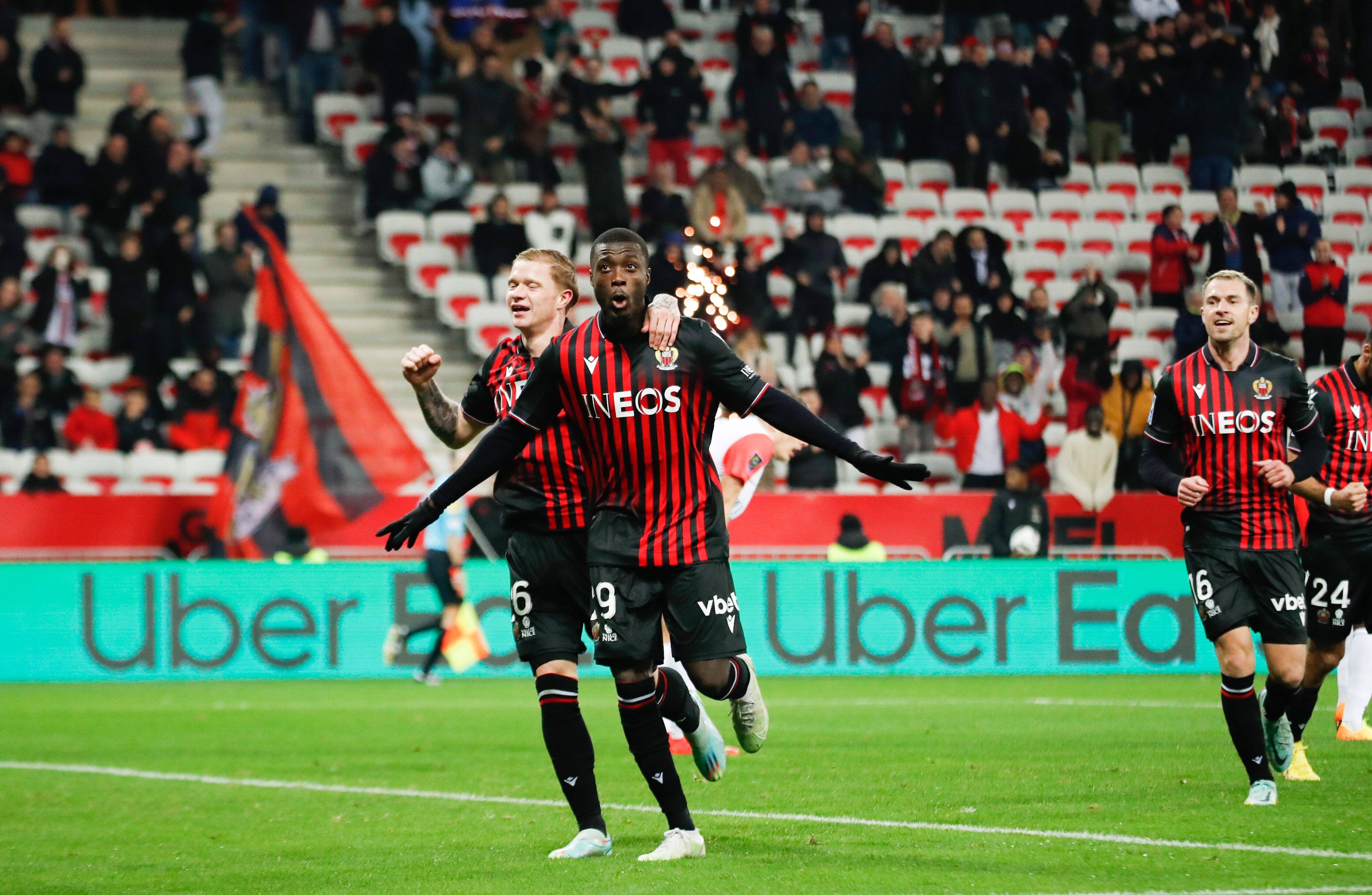 "Je peux revenir plus fort": entretien avec le joueur de l'OGC Nice Nicolas Pepe, blessé depuis plusieurs mois