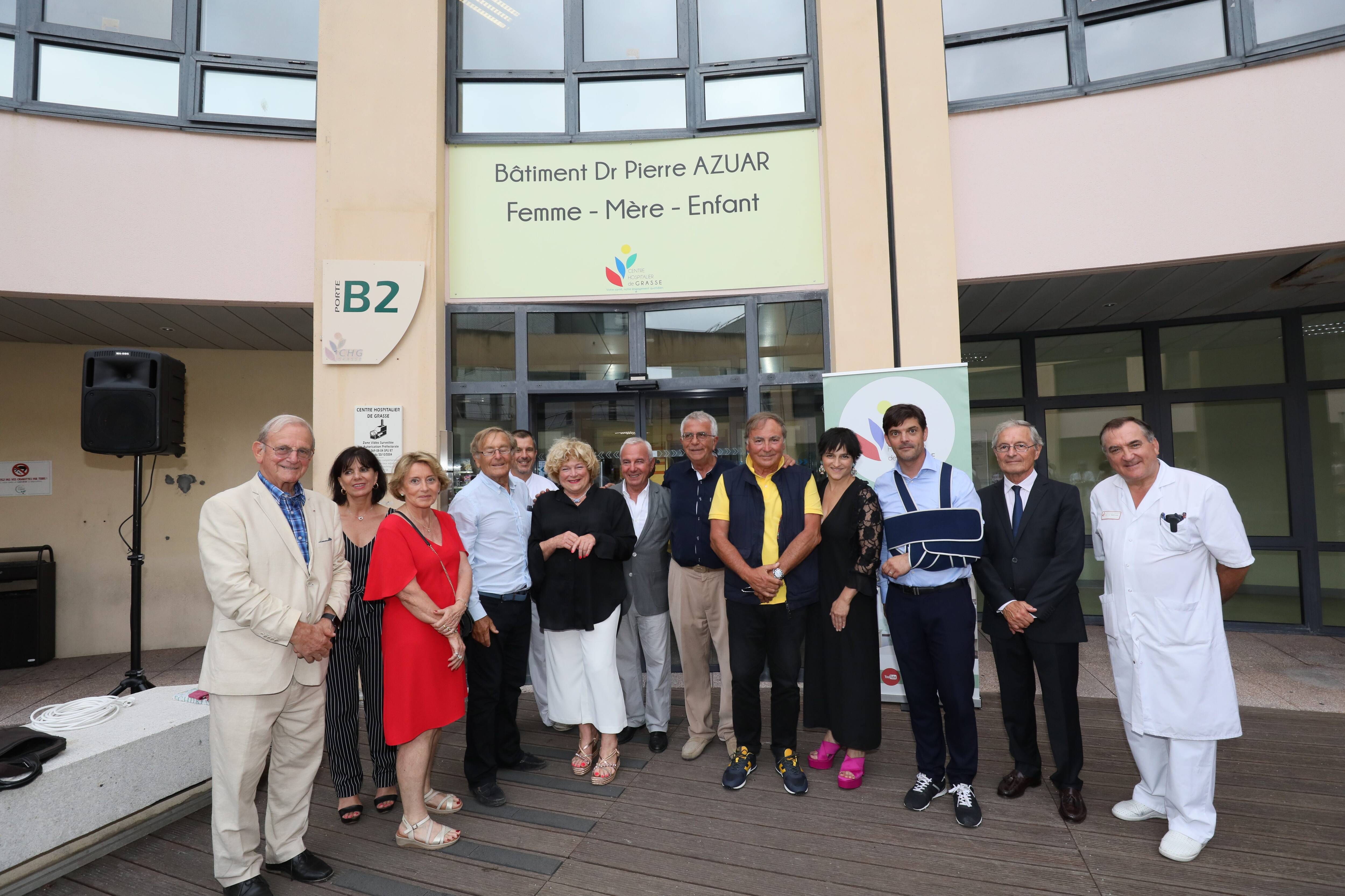 Il y a plus de 40 ans, il créait le service gynécologique à l'hôpital Clavary de Grasse: le personnel de l'établissement rend hommage au Dr Pierre Azuar