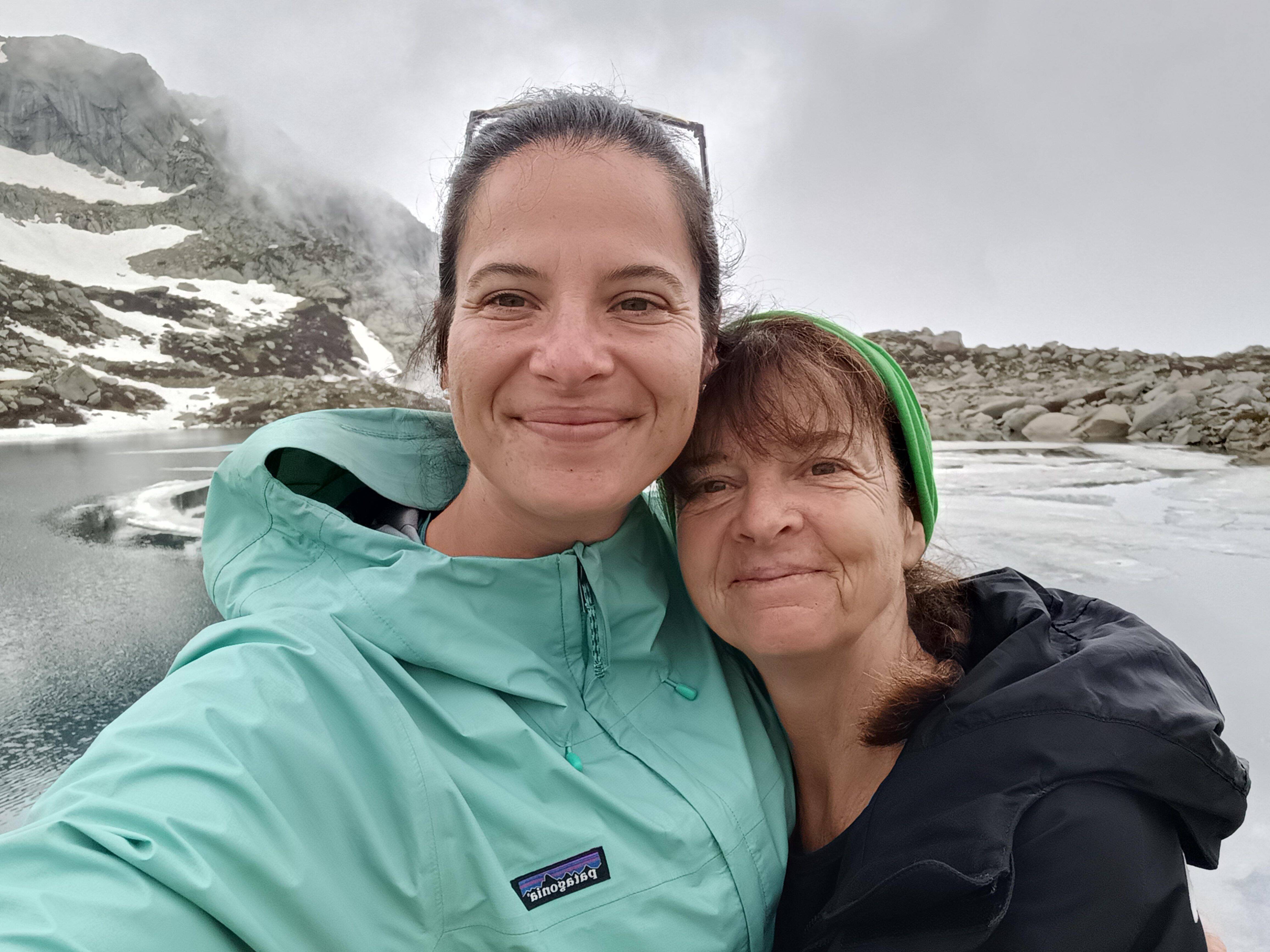 "Nous ne sommes rien face à la nature": une mère et sa fille de Menton racontent leur aventure sur le GR 20 en Corse