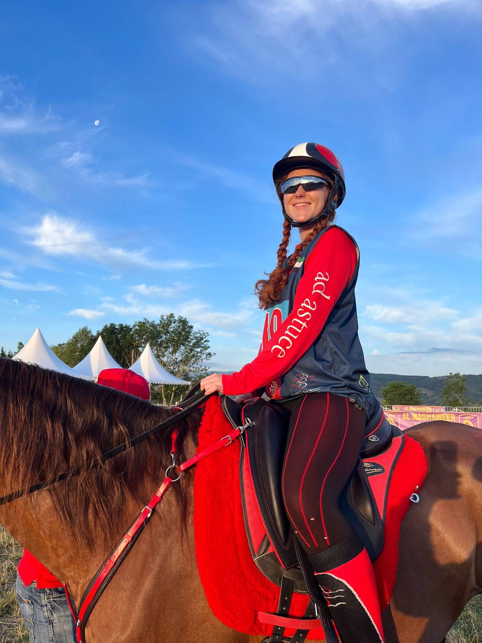 La jeune cavalière monégasque Laura Gramaglia en route vers le championnat du monde
