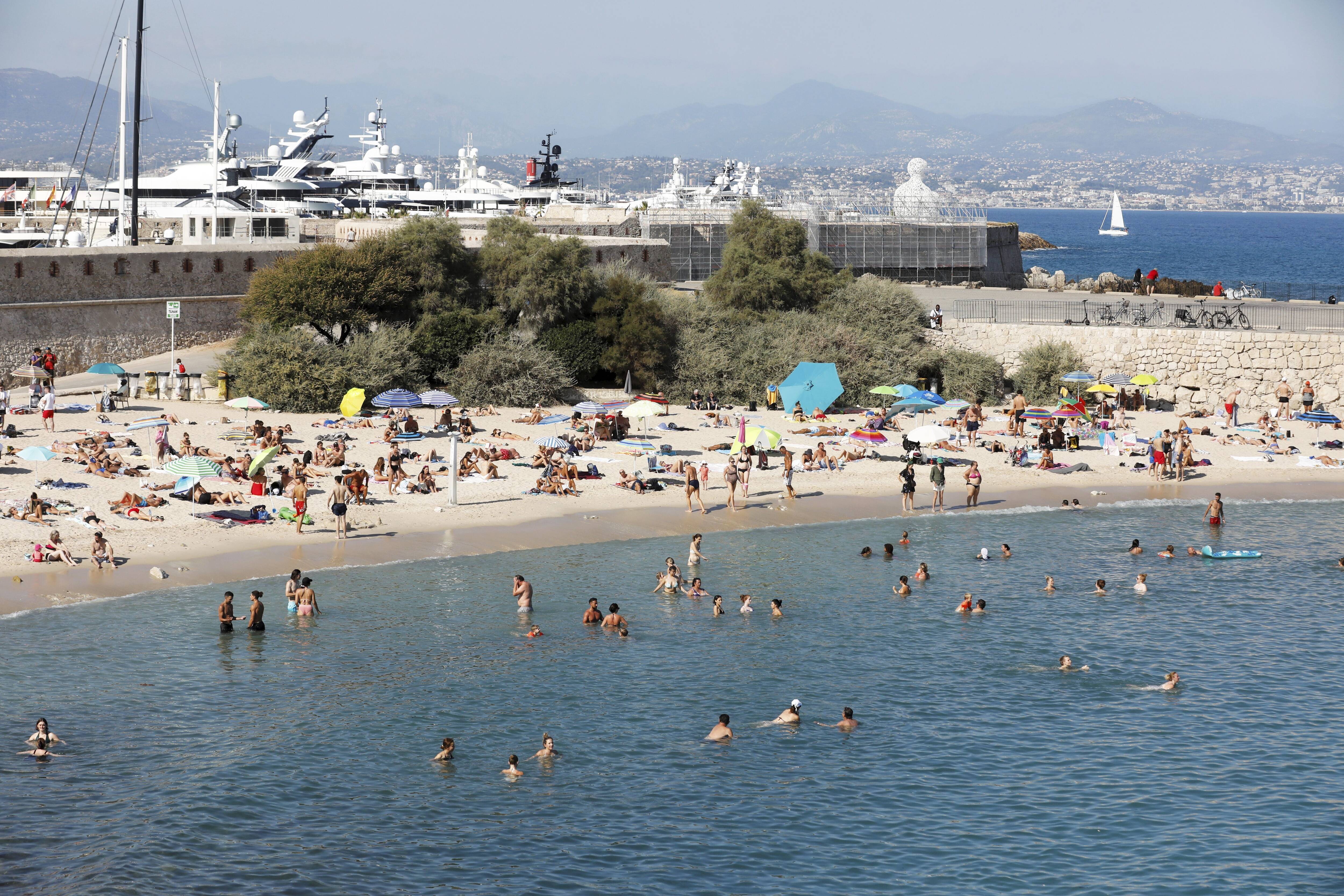 "Notre travail a porté ses fruits": comment Antibes a amélioré la qualité des eaux de baignade