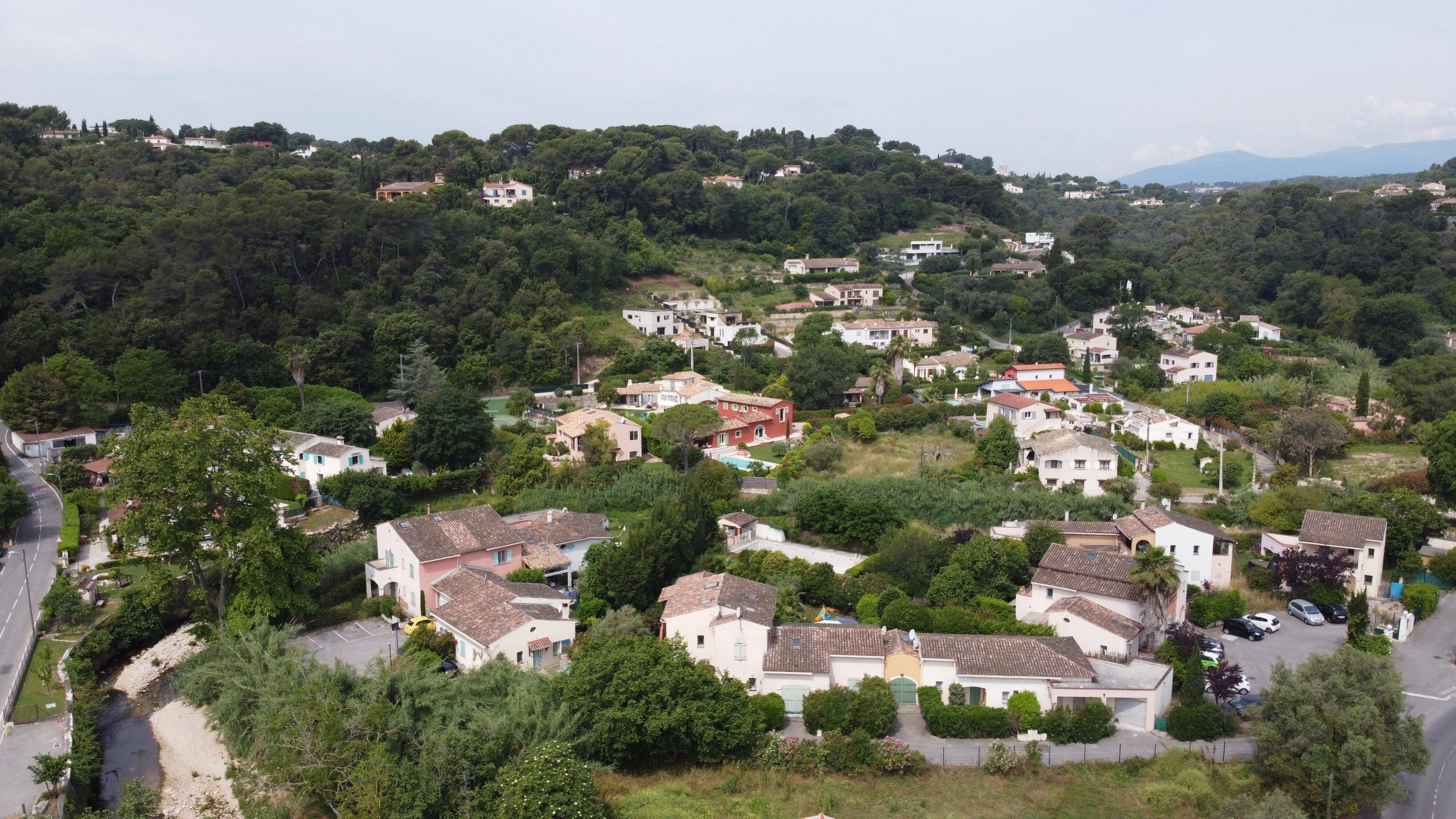 Huit ans après, où en sont les travaux dans les quartiers inondés de Biot et Antibes?