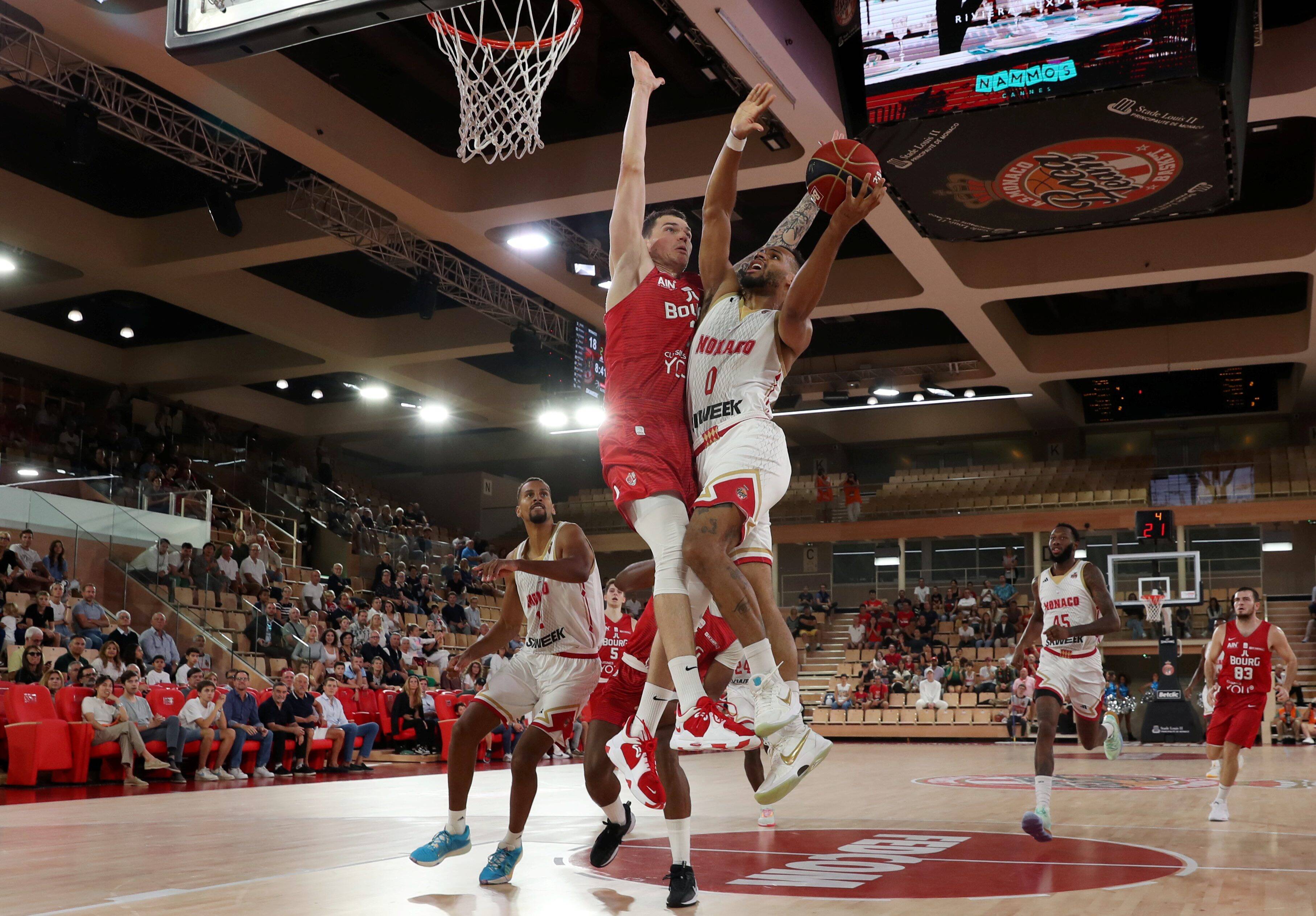 Betclic Elite: après sa défaite contre Valence en Euroligue, la Roca Team remporte le choc face à Bourg