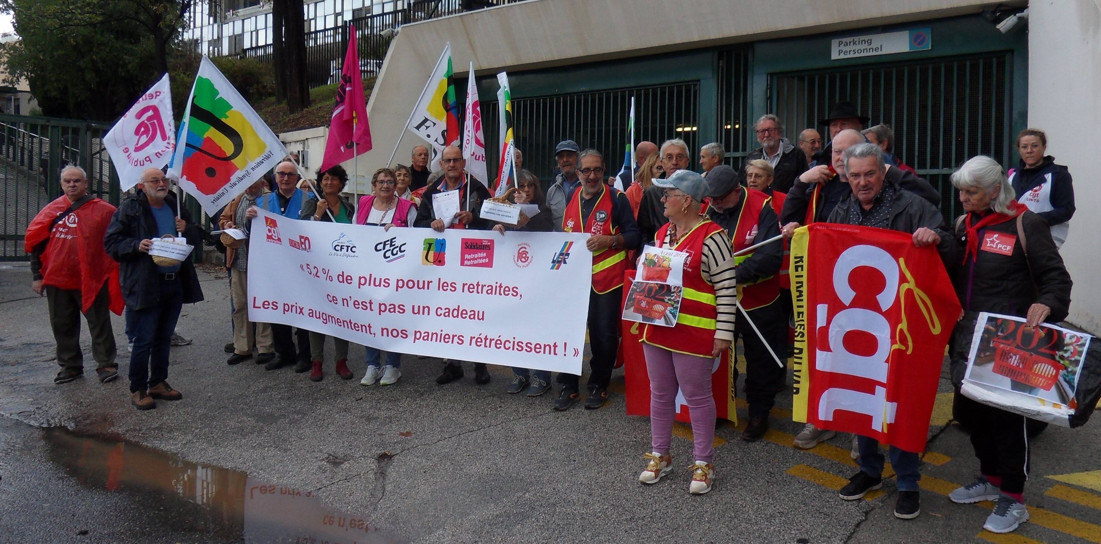 À Toulon, les retraités manifestent pour une augmentation de leur pouvoir d'achat qui "rétrécit de mois en mois"