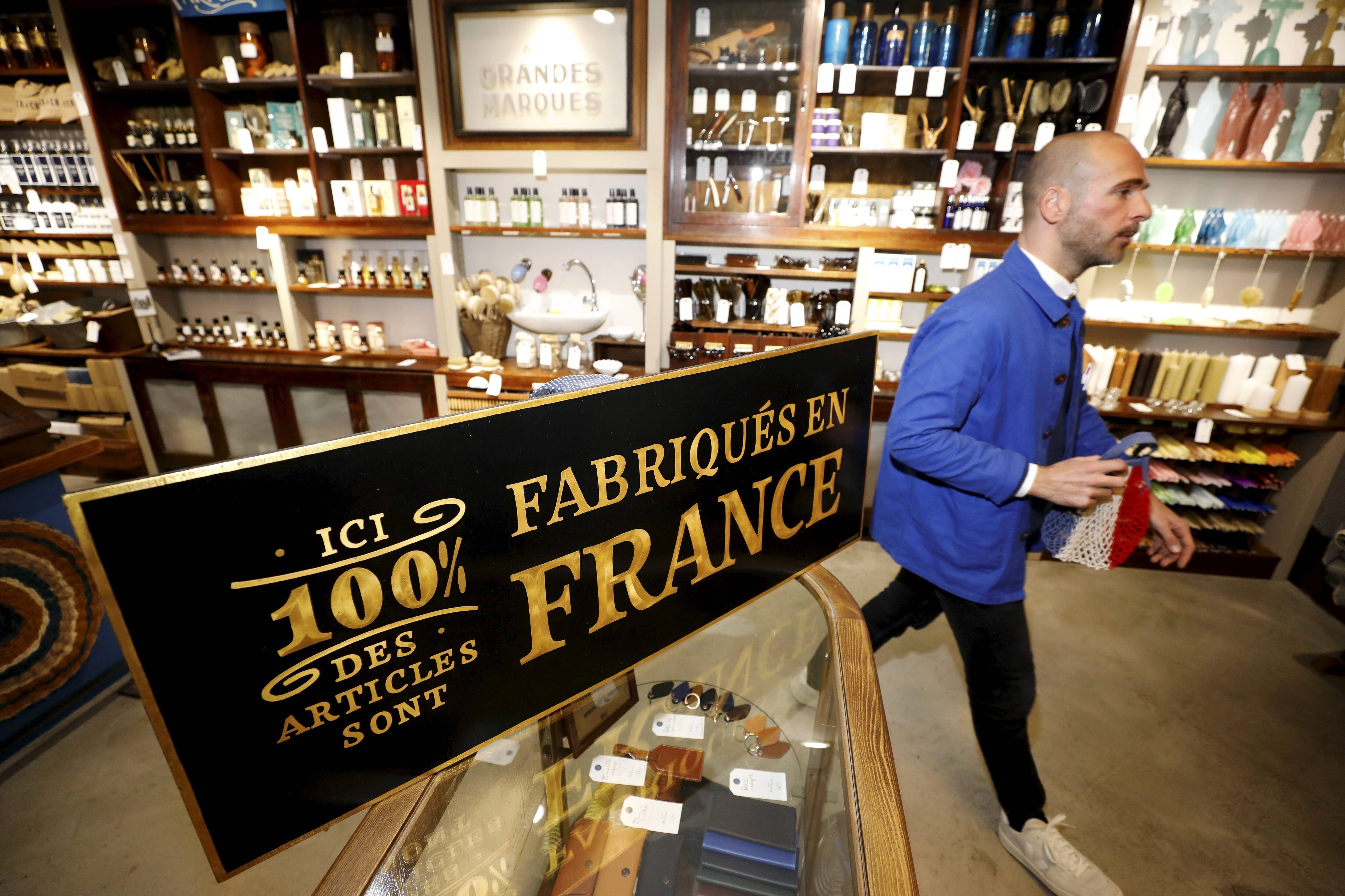 Mouli-râpe à fromage, sucettes Pierrot Gourmand... Cette boutique de Nice propose une pléthore de produits made in France