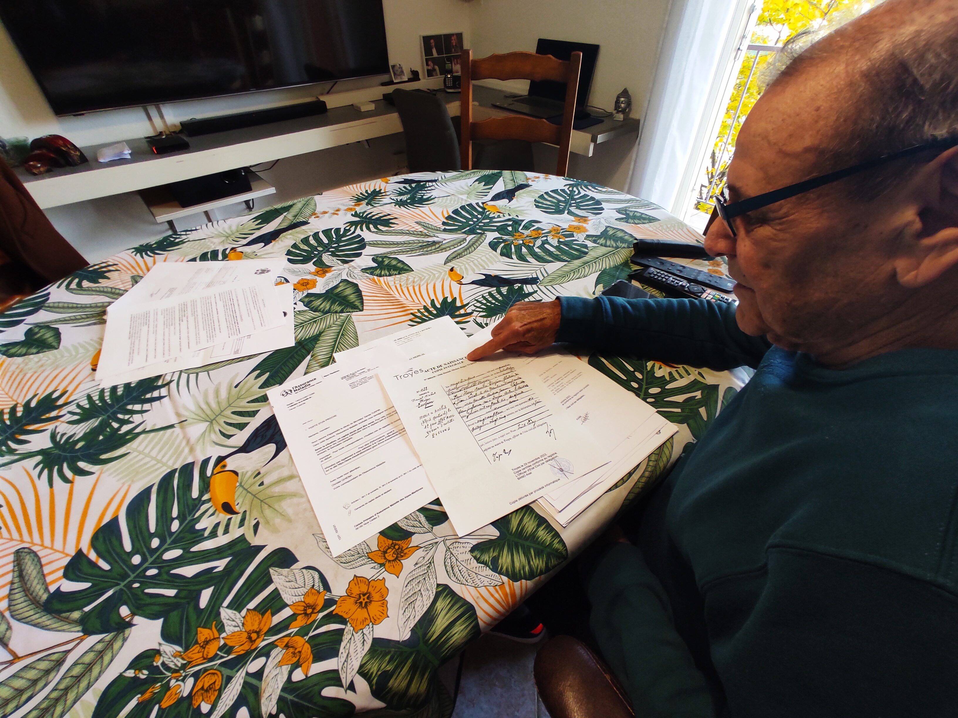 "Je n'ai pas le coeur à faire la fête": déclaré mort par erreur, ce retraité antibois se bat pour revivre administrativement